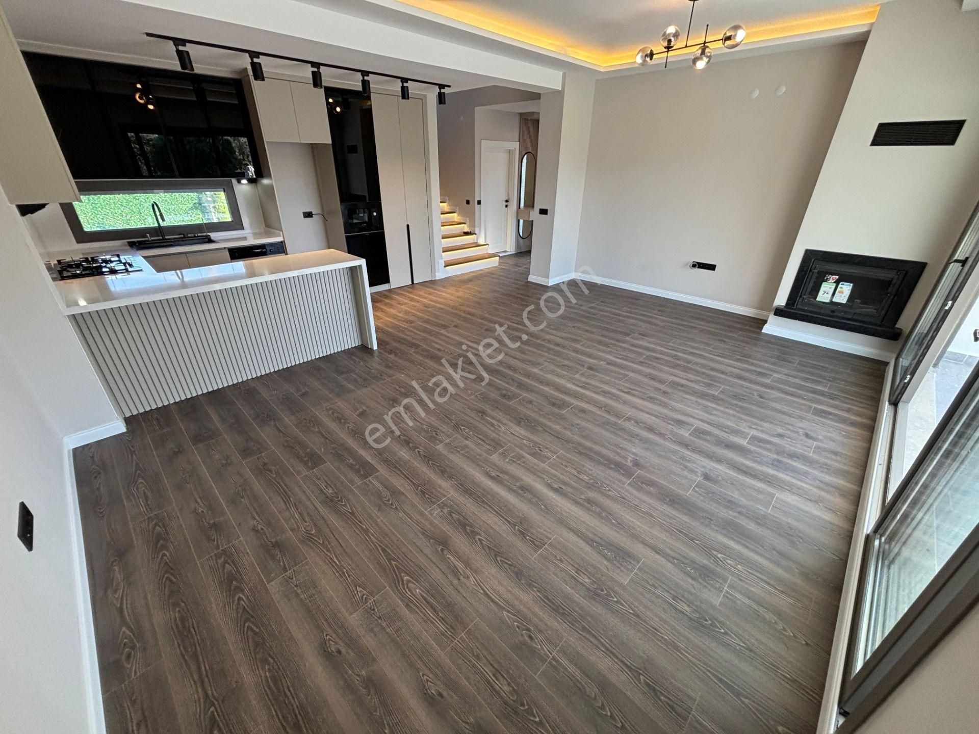 Yiğit'ten Altınoluk Fenerde 4+1 Ultra Lux Müstakil Havuzlu Villa - Görsel 10