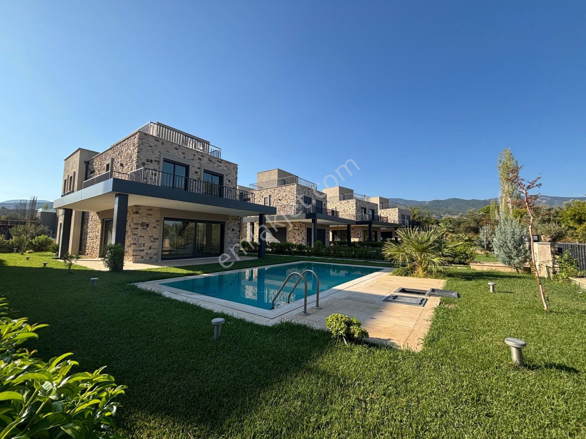 Yiğit'ten Güre De O Çok İstediğin 4+1 Müstakil Havuzlu Villa - Görsel 4