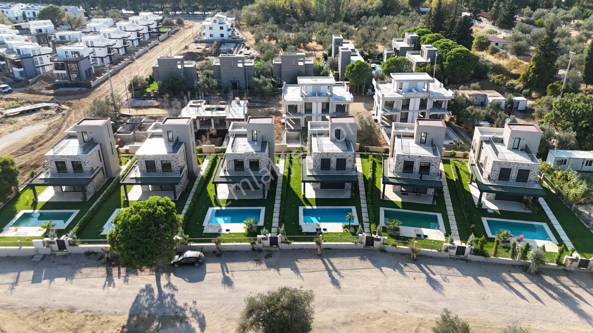 Yiğit'ten Güre De O Çok İstediğin 4+1 Müstakil Havuzlu Villa - Görsel 9