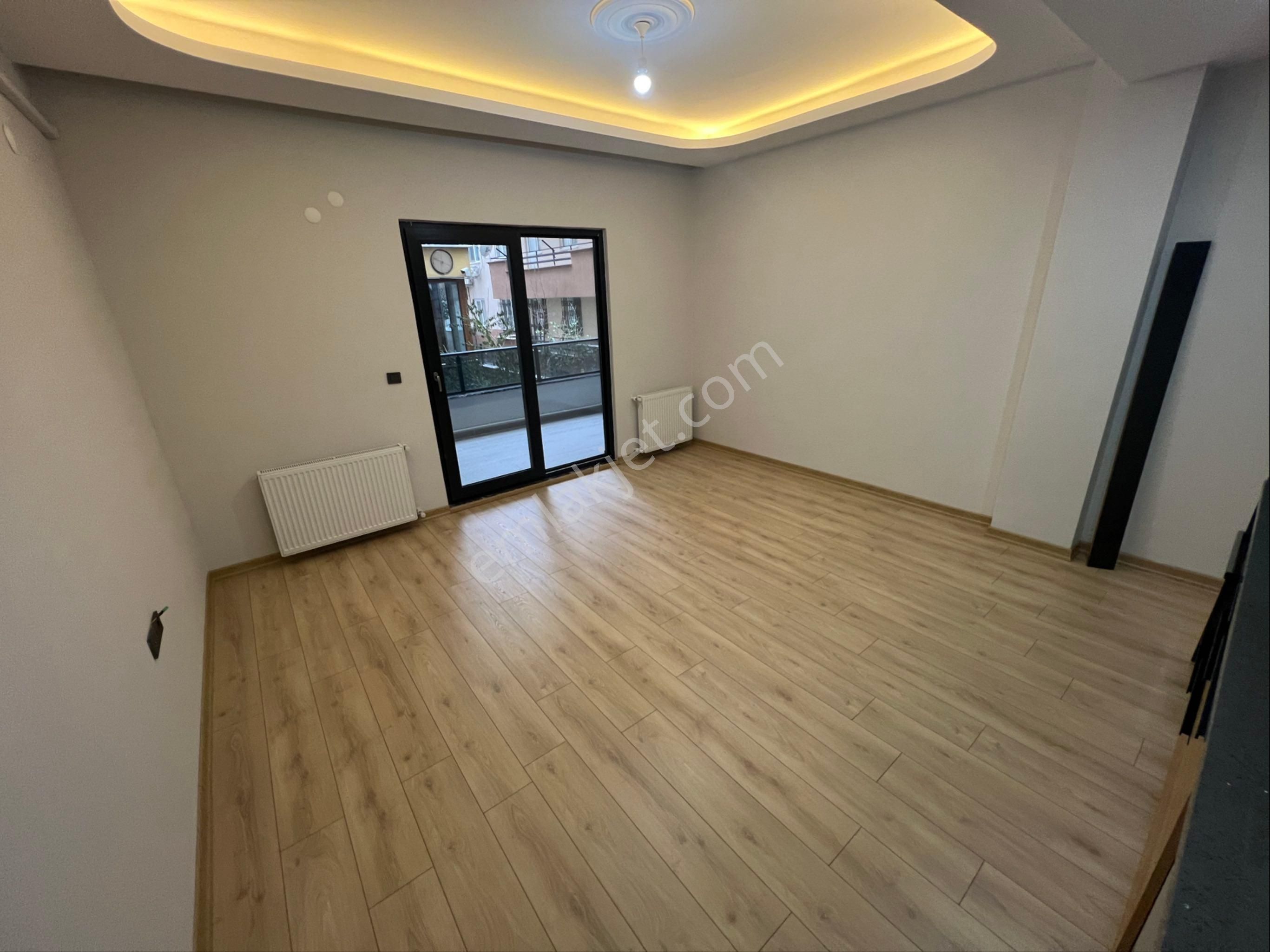 Cemre Emlaktan Denize Yürüme Mesafesinde Doğalgazlı Yeni Daire - Görsel 12