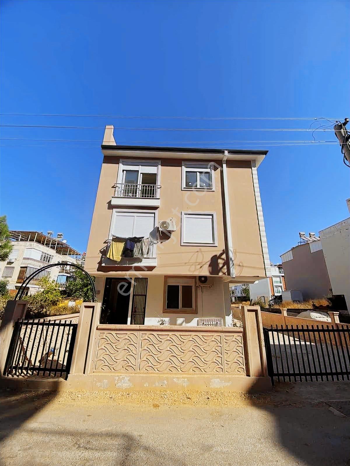 Sinanefendi Eml'dan Ünsal Mah. 1+1 60 M² Kat2 Güney Cephe Daire. - Görsel 7