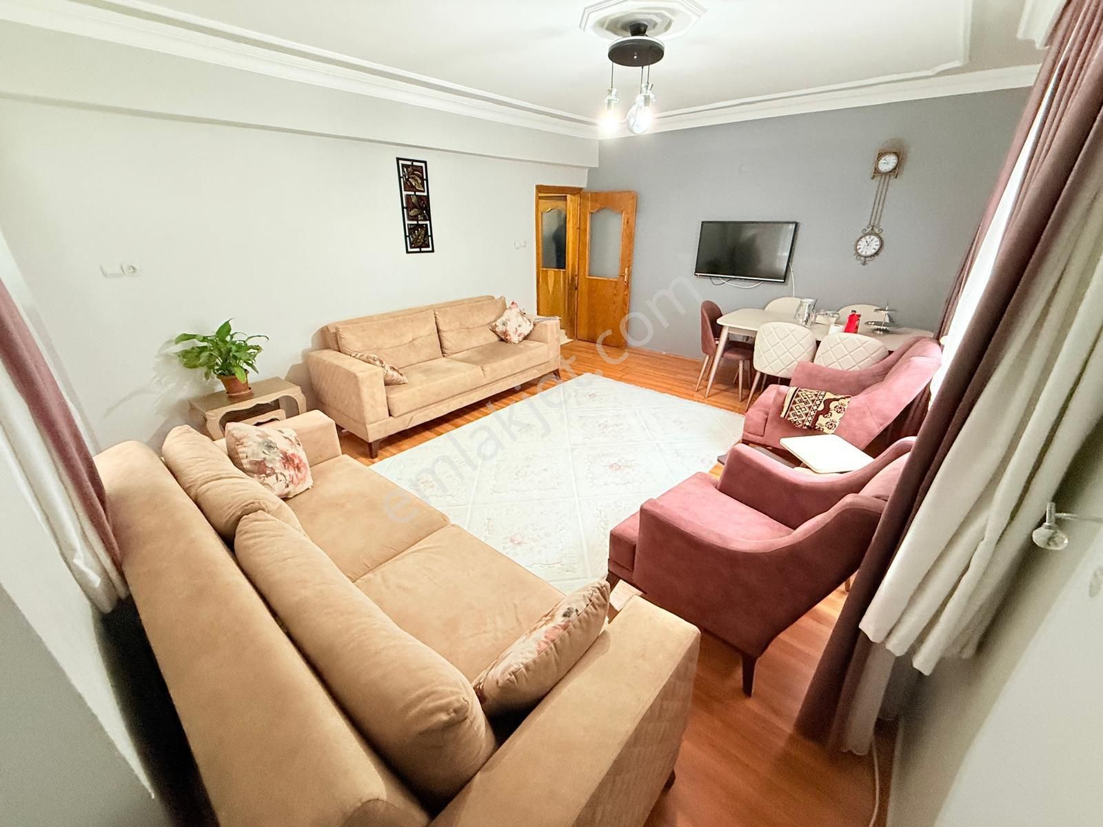 Pusula İnşaat'tan Cebeci Mah. 3+1 150m2 Köşe Başı Üç Balkonlu Satılık 1.kat Daire - Görsel 16