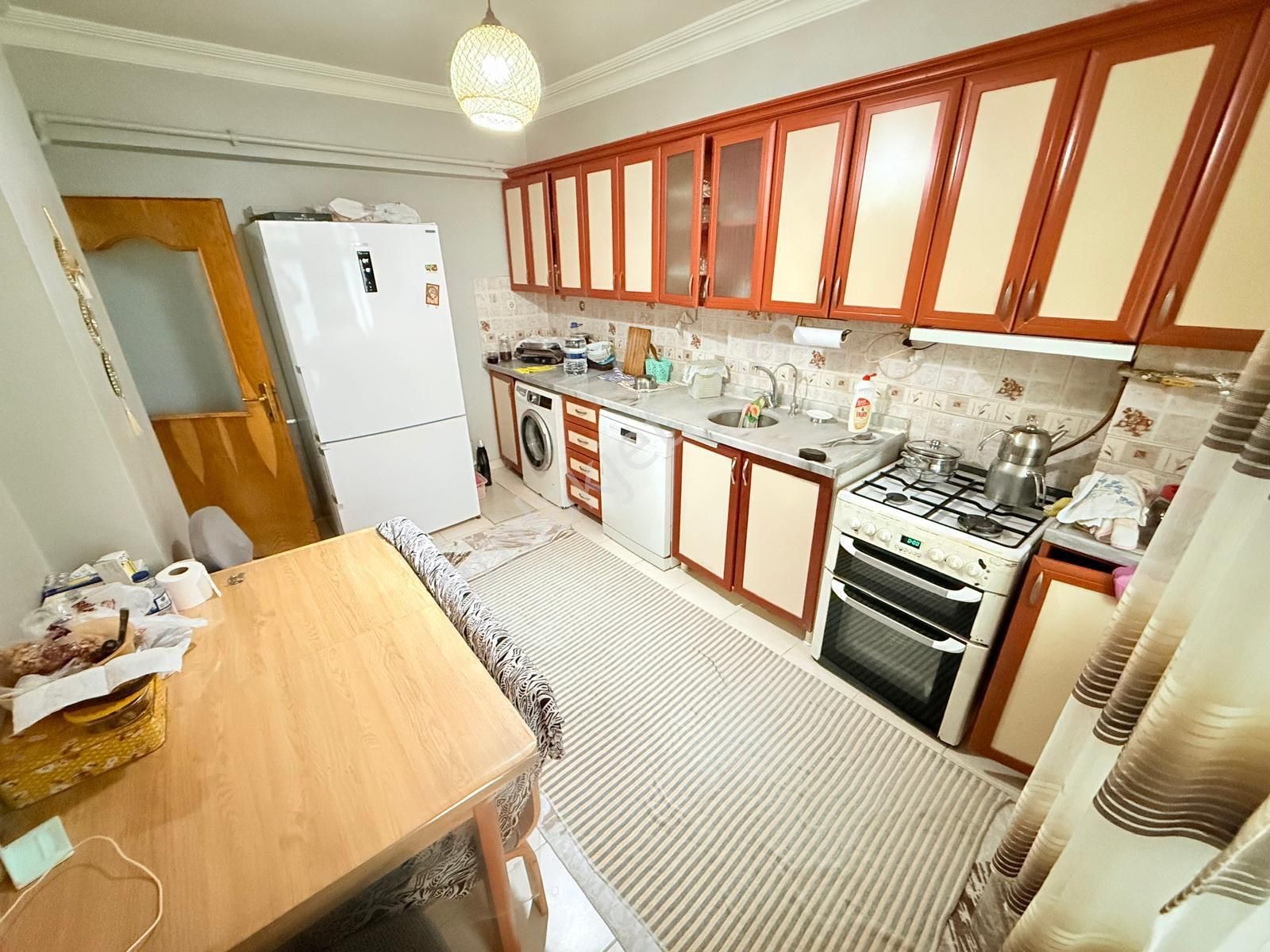 Pusula İnşaat'tan Cebeci Mah. 3+1 150m2 Köşe Başı Üç Balkonlu Satılık 1.kat Daire - Görsel 4