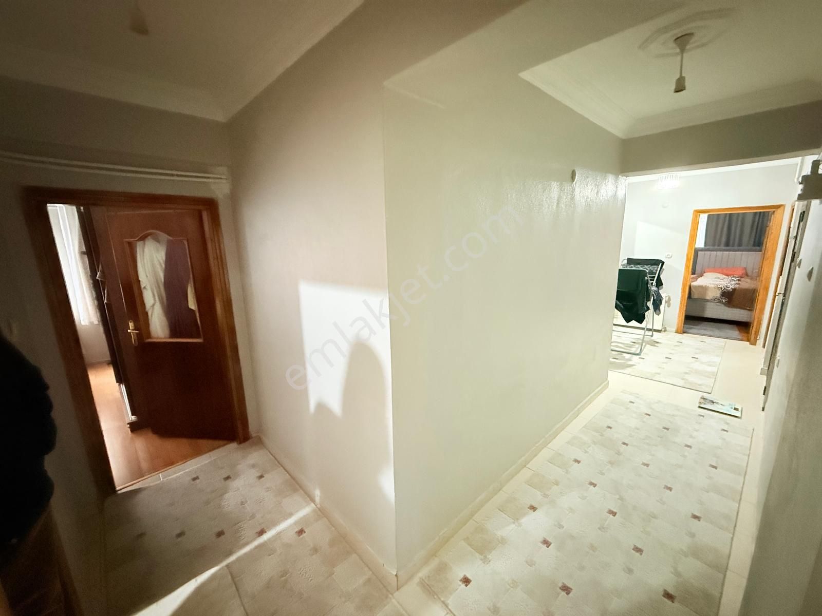 Pusula İnşaat'tan Cebeci Mah. 3+1 150m2 Köşe Başı Üç Balkonlu Satılık 1.kat Daire - Görsel 3