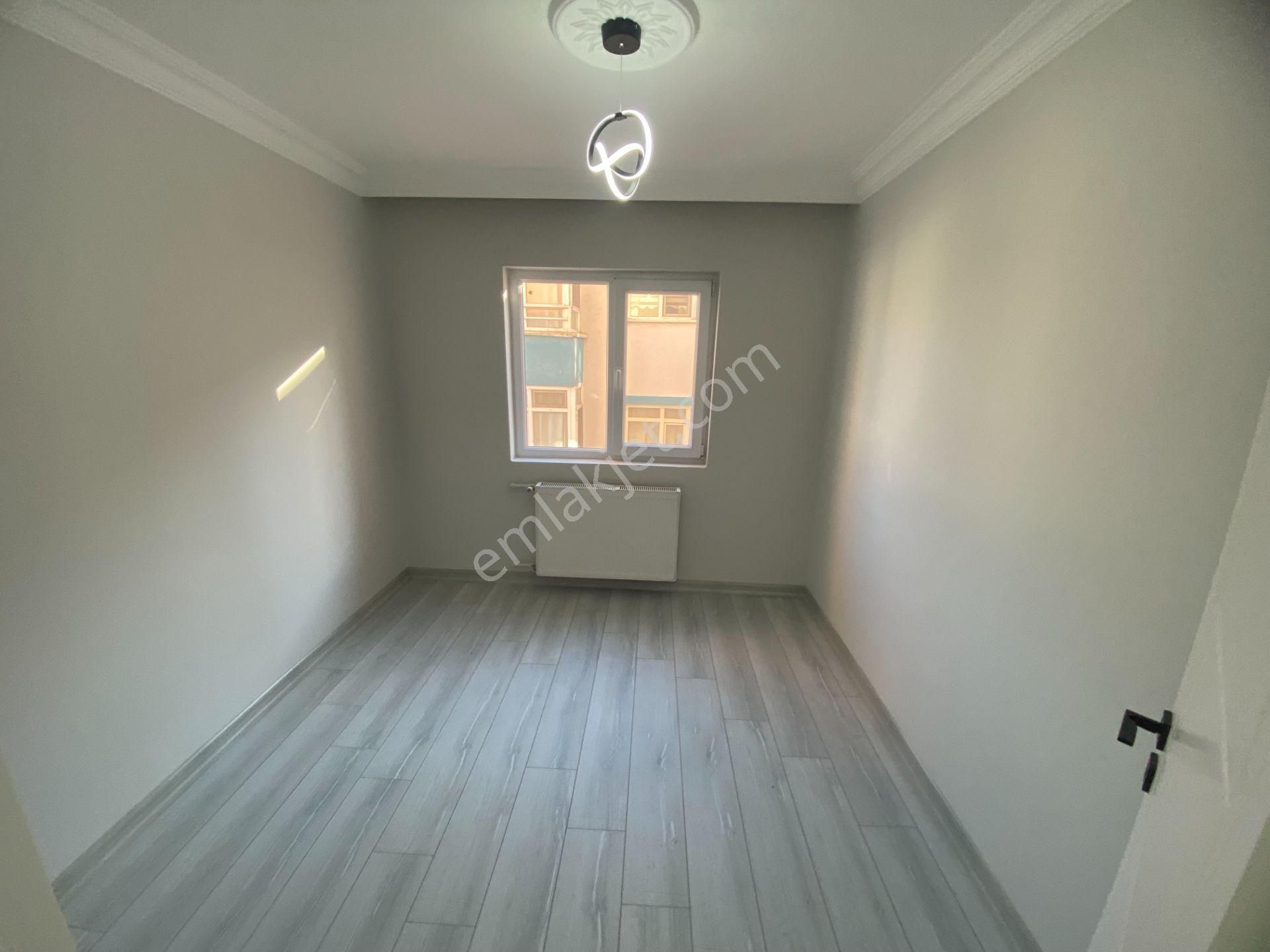 Etimesgut Elvan Mah. Sağlık Ocağı Yanı Katta Lüks 3+1 Daire - Görsel 11