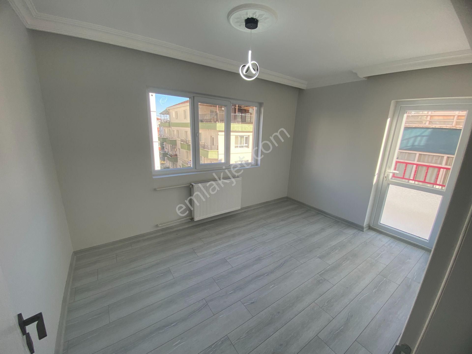 Etimesgut Elvan Mah. Sağlık Ocağı Yanı Katta Lüks 3+1 Daire - Görsel 10