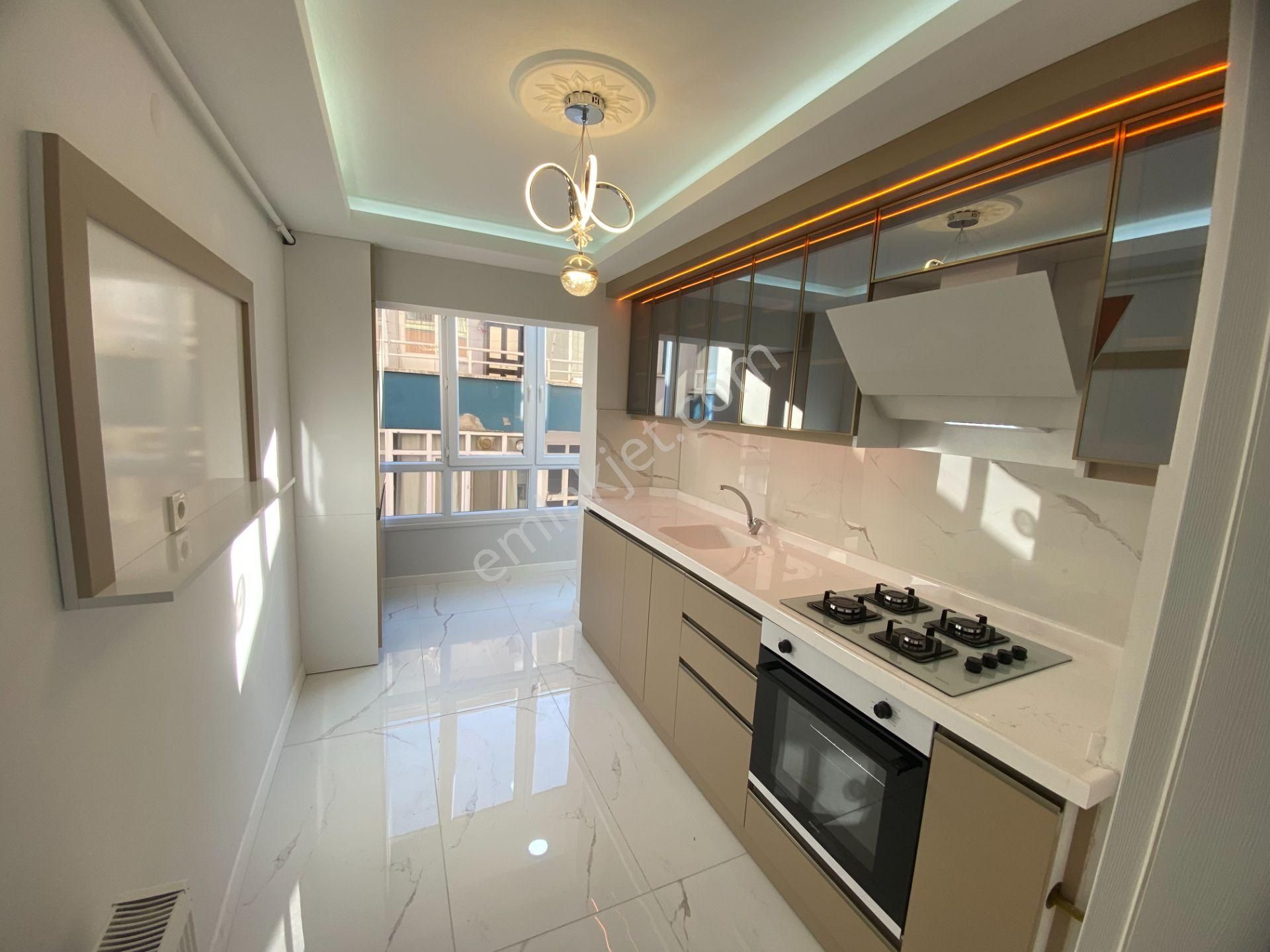 Etimesgut Elvan Mah. Sağlık Ocağı Yanı Katta Lüks 3+1 Daire - Görsel 13