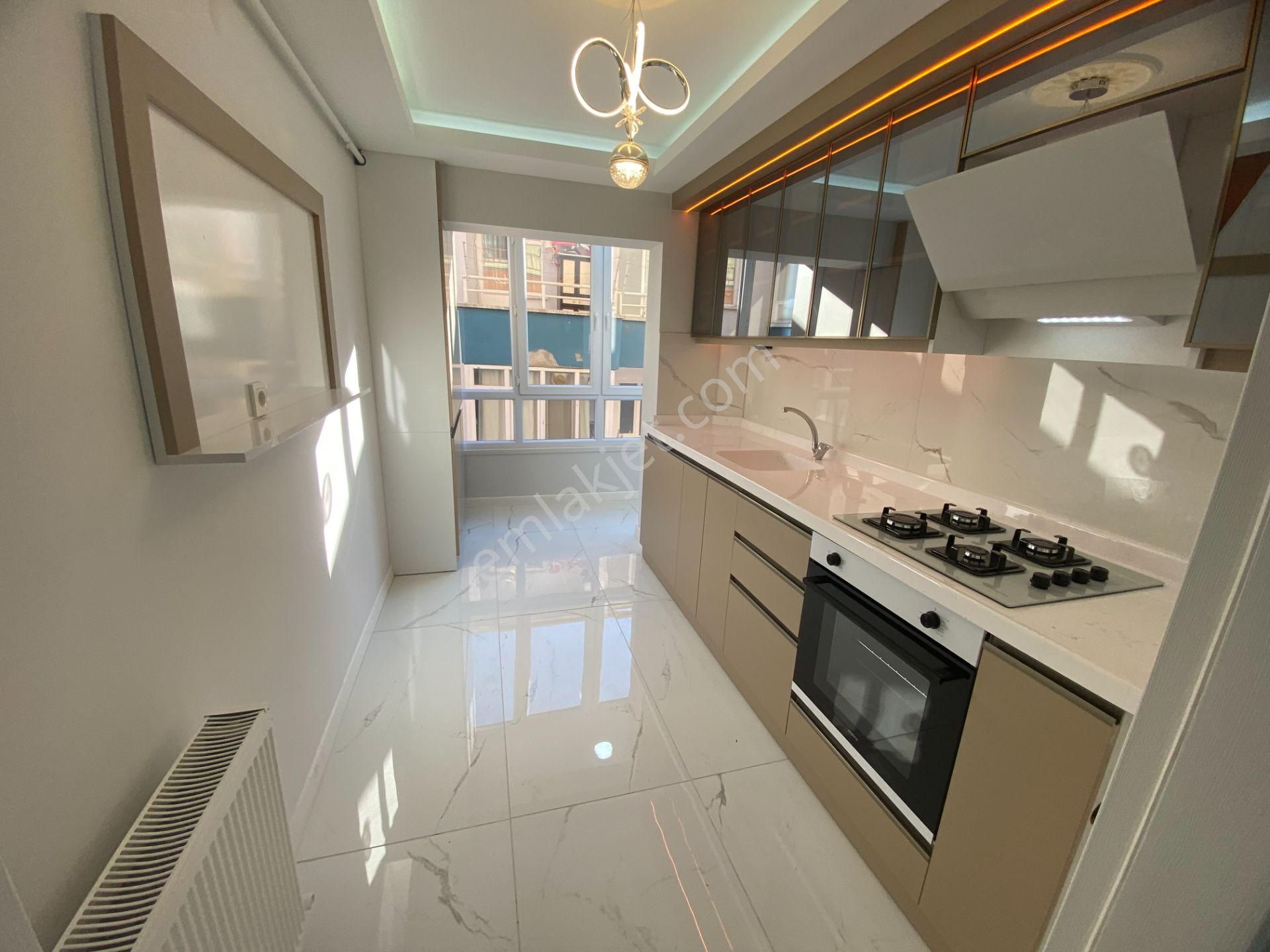 Etimesgut Elvan Mah. Sağlık Ocağı Yanı Katta Lüks 3+1 Daire - Görsel 5