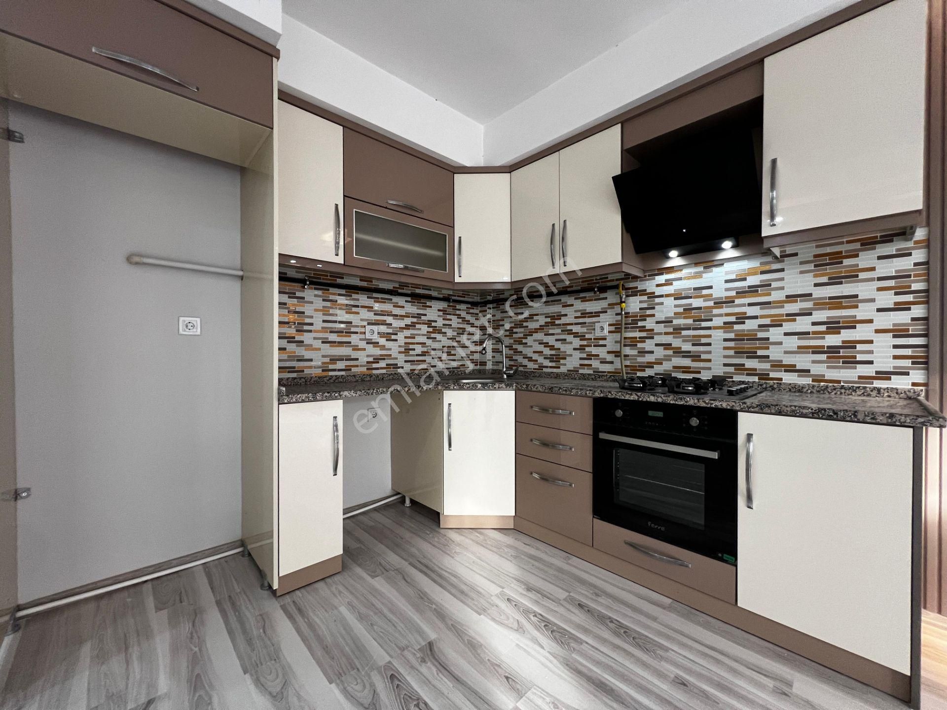 Yiğit'ten Altınkumda 2+1 Doğalgazlı Arakat Asansörlü Genç Daire - Görsel 11