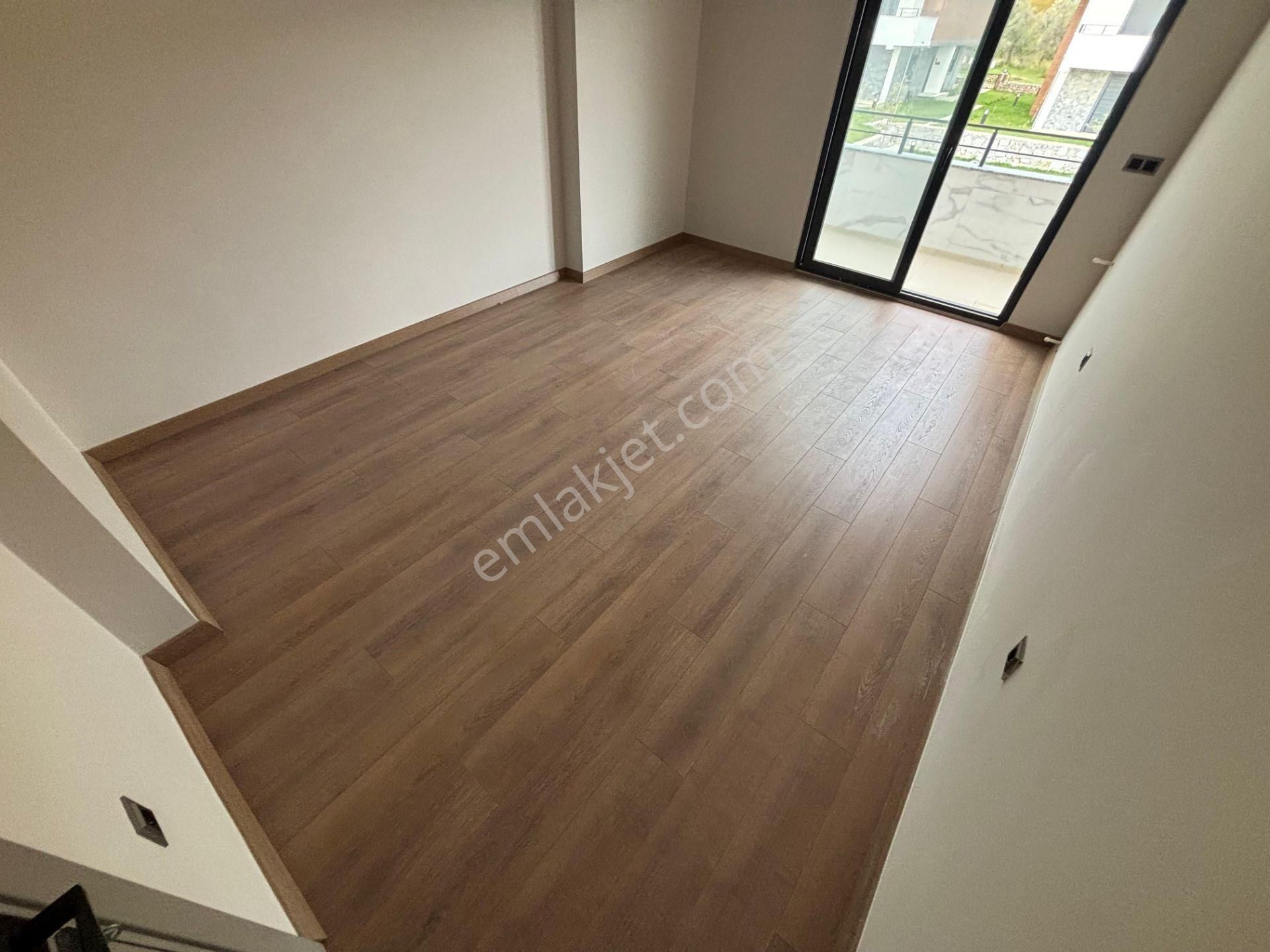 Yiğit'ten Güre'de Kazdağları Manzaralı Havuzlu&bahçeli 3+1 Villa - Görsel 26