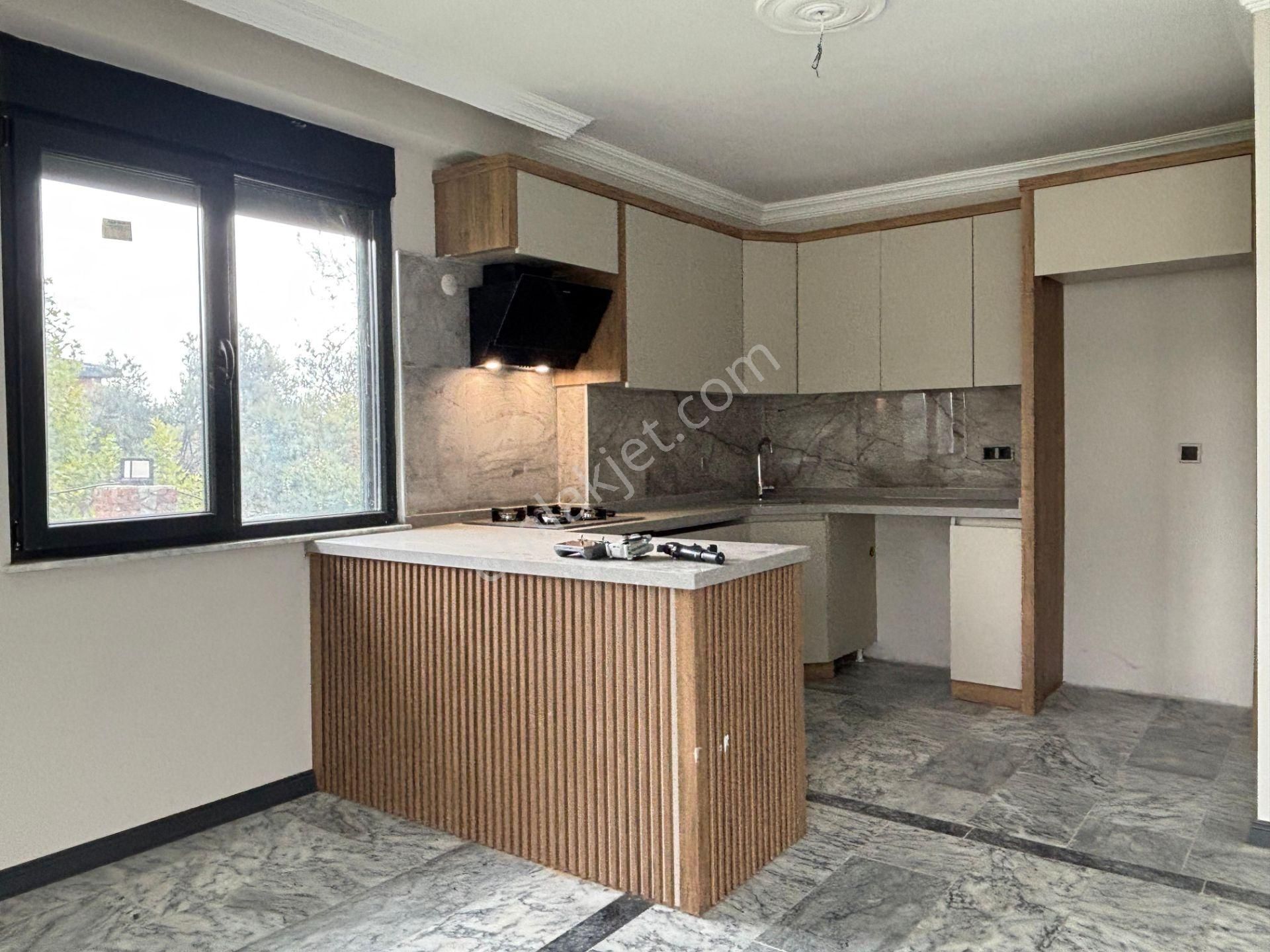 Yiğit'ten Güre'de Kazdağları Manzaralı Havuzlu&bahçeli 3+1 Villa - Görsel 10