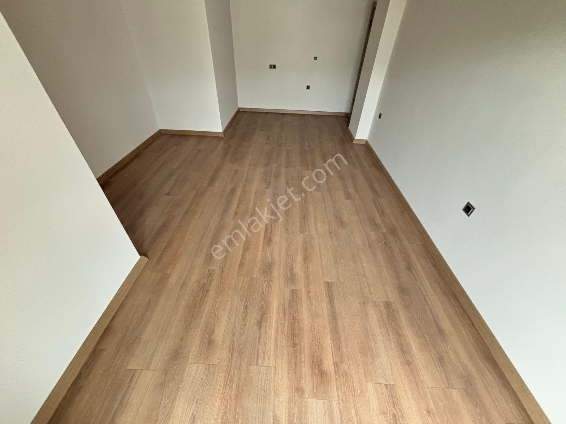 Yiğit'ten Güre'de Kazdağları Manzaralı Havuzlu&bahçeli 3+1 Villa - Görsel 23