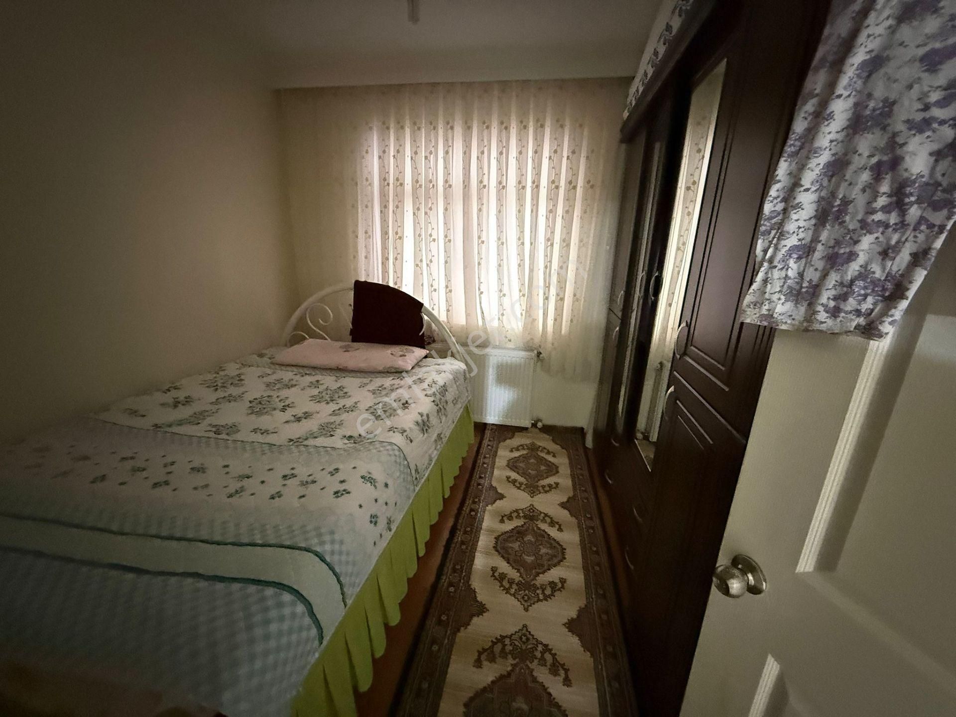 Bilgen Vatan'dan Çaldıran Cadde Yakını 3. Kat Üst Kat 2 Balkonlu Satılık 3+1 Daire - Görsel 18