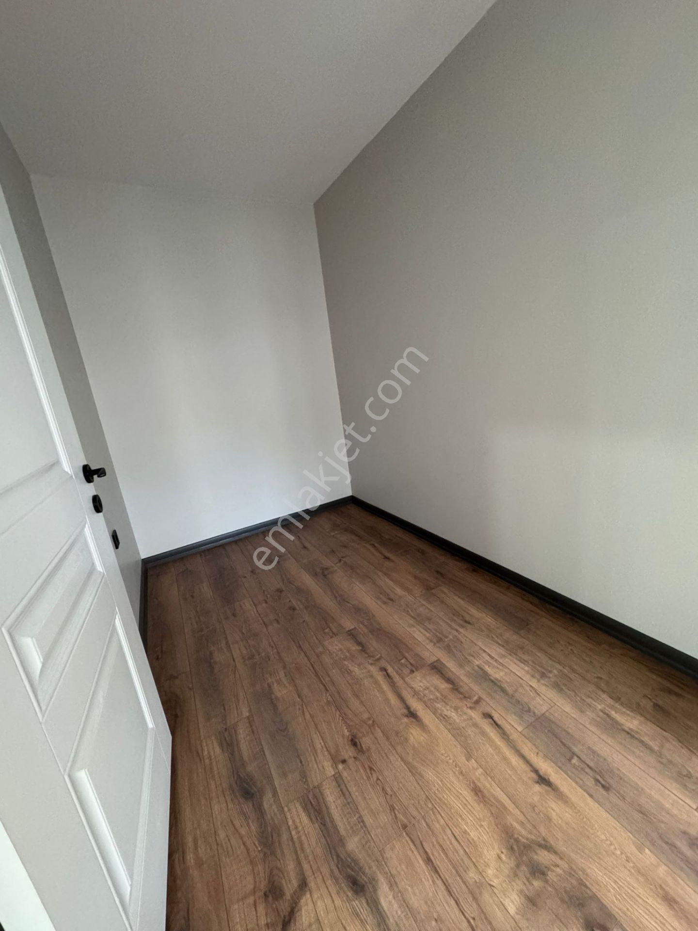 Esenyurt Mehmet Akif Ersoy Mahallesi 2+1 Kiralık Sıfır Boş Daire Metrobüse 15 Dk. Yürüme Mesafesi - Görsel 19