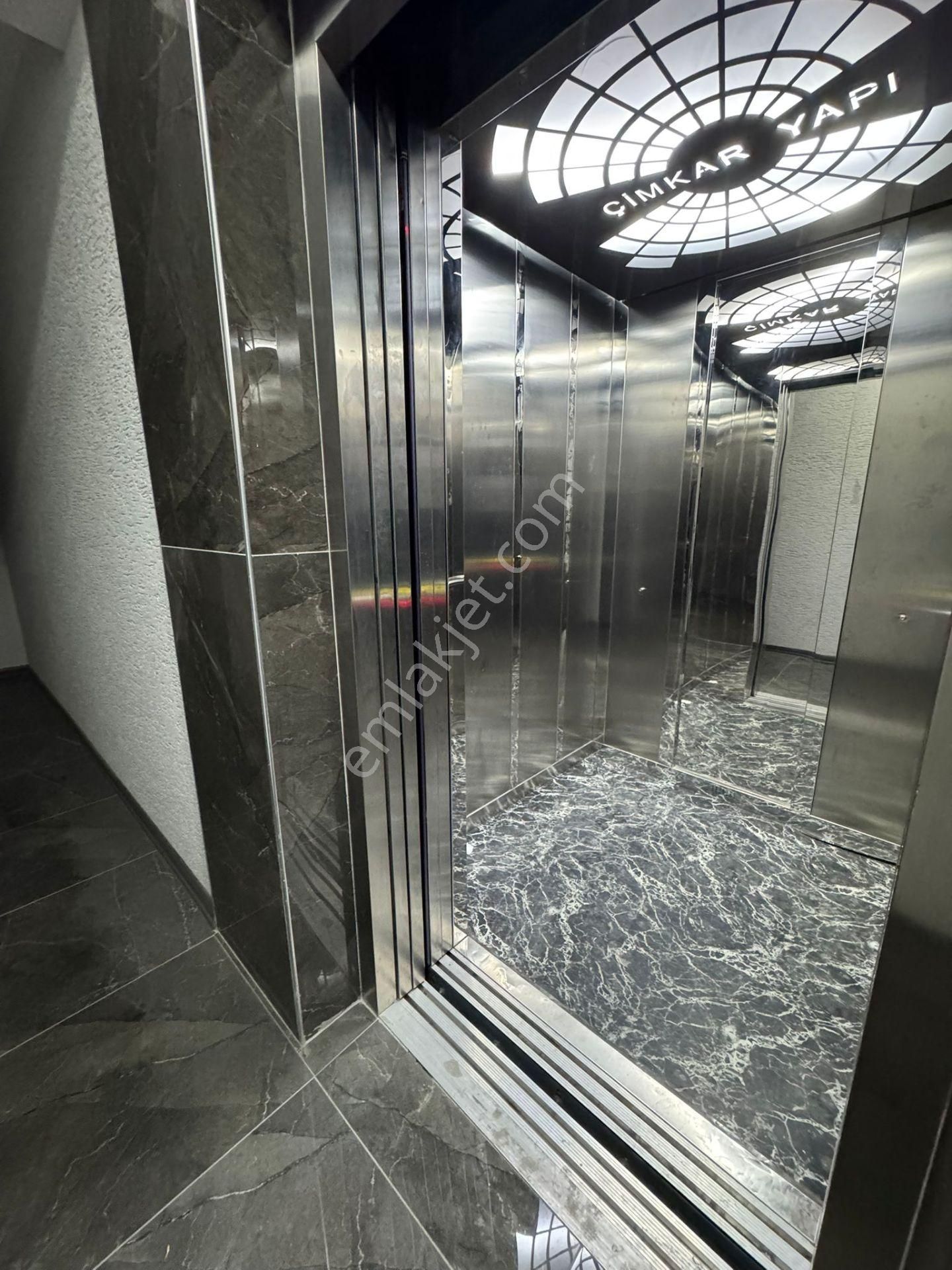 Esenyurt Mehmet Akif Ersoy Mahallesi 2+1 Kiralık Sıfır Boş Daire Metrobüse 15 Dk. Yürüme Mesafesi - Görsel 24