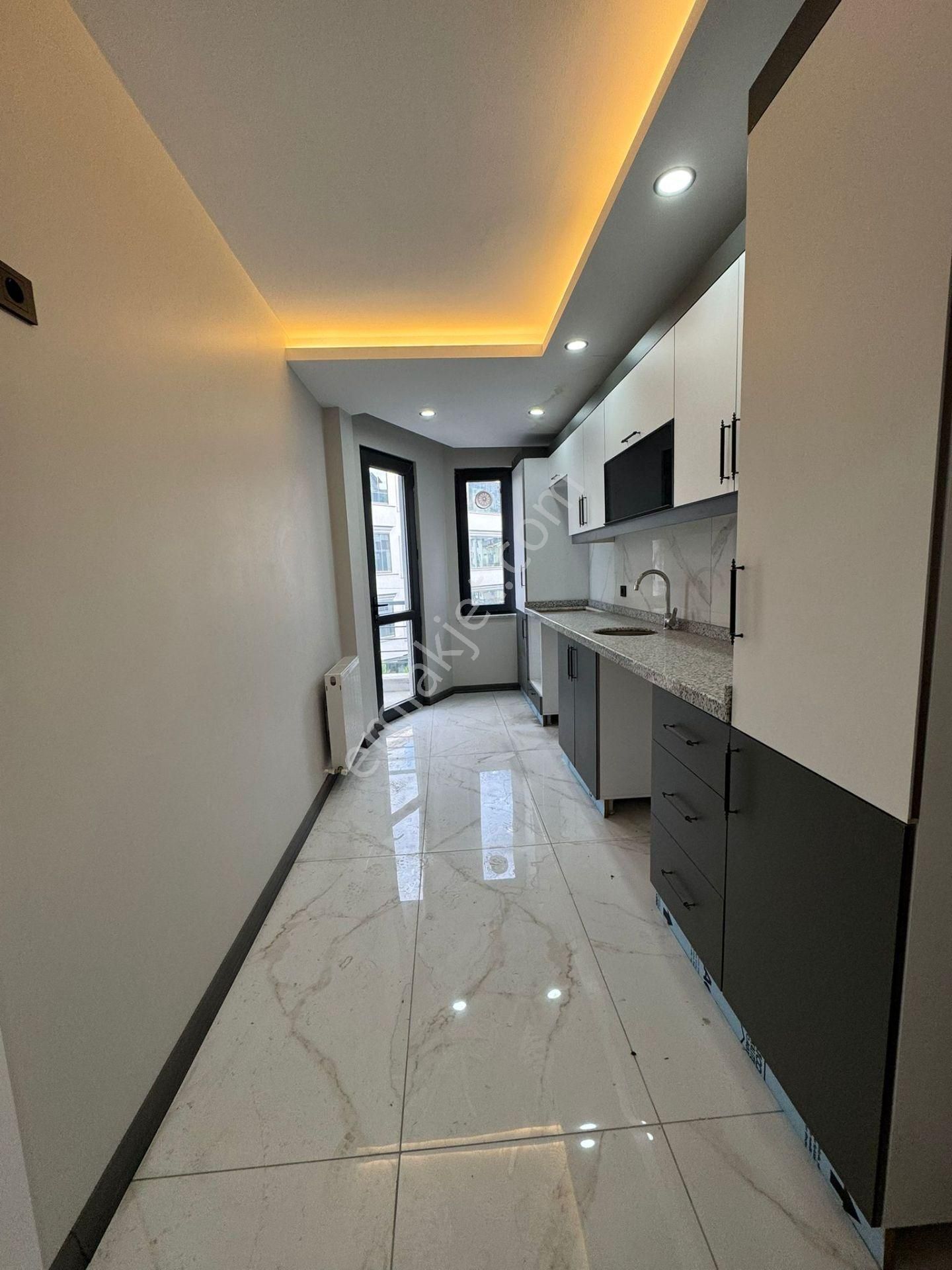 Esenyurt Mehmet Akif Ersoy Mahallesi 2+1 Kiralık Sıfır Boş Daire Metrobüse 15 Dk. Yürüme Mesafesi - Görsel 10