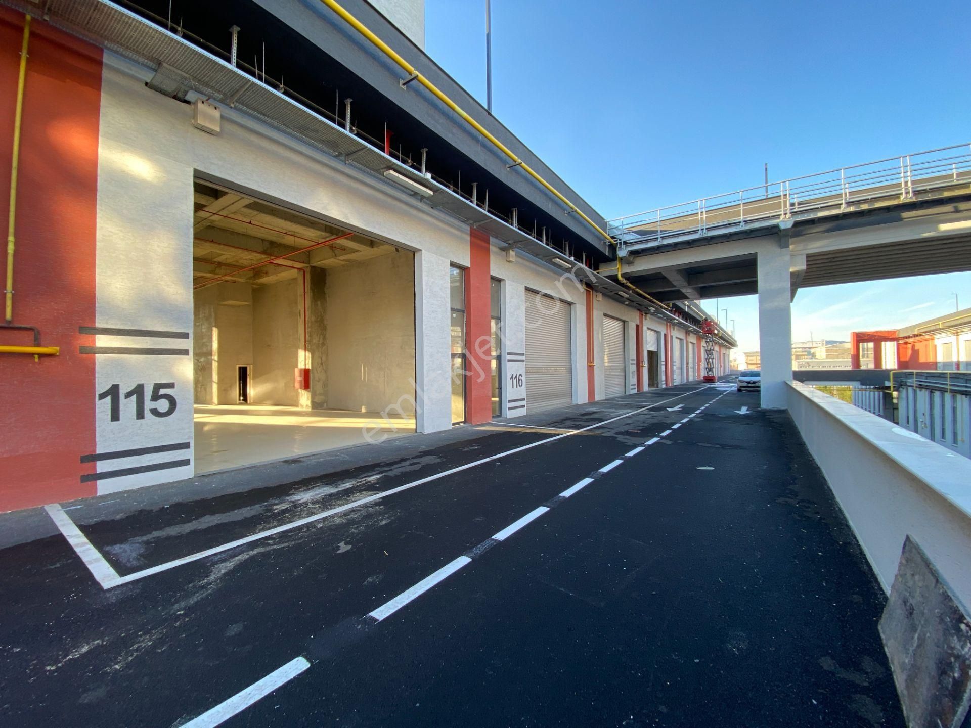 Özel Fırsatlar İle 273 M2 İmalathane Hadımköy Ticarethane Metkap'ta!