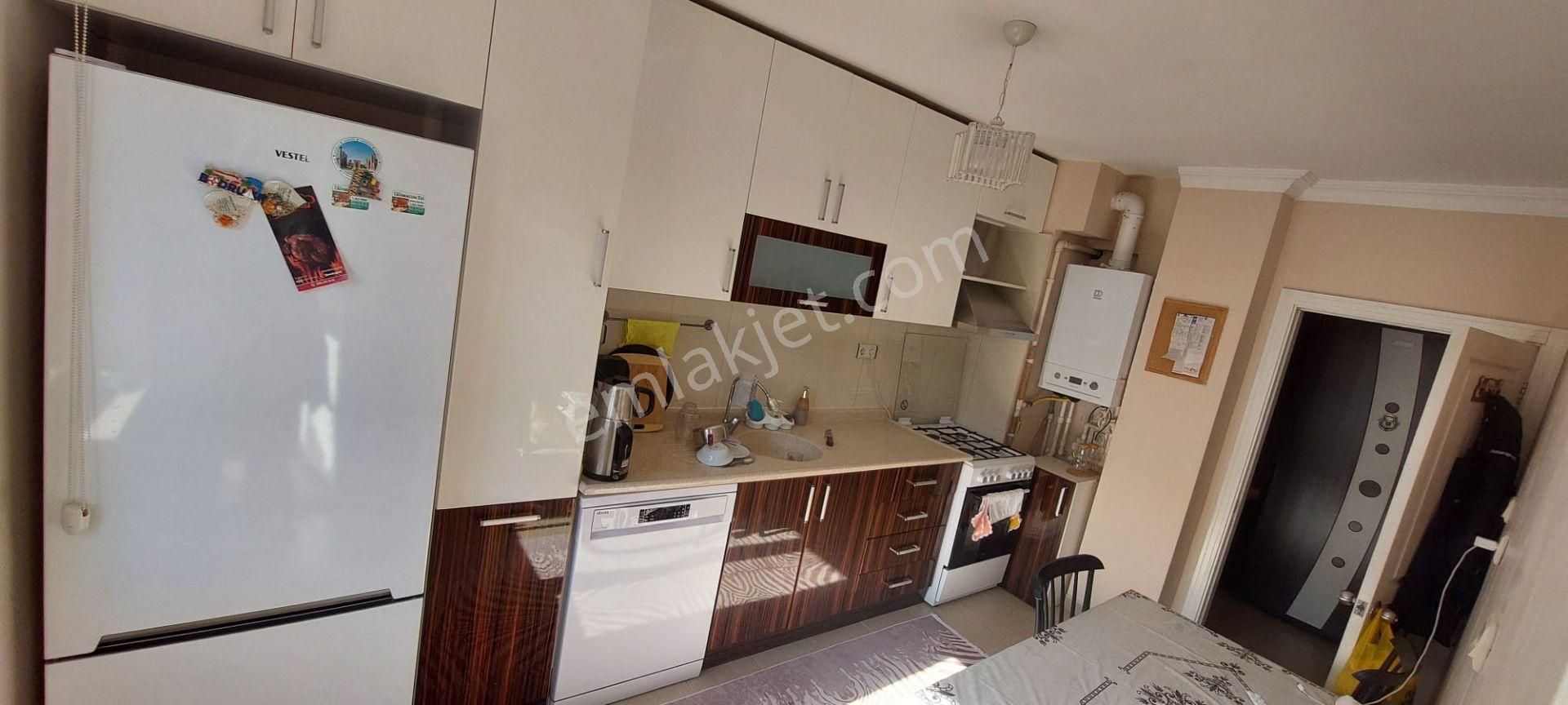 Bilgen Vatan'dan Aktepe Merkez'de 3. Kat Köşe Cepheli Yapılı Masrafsız Satılık 3+1 Daire - Görsel 3