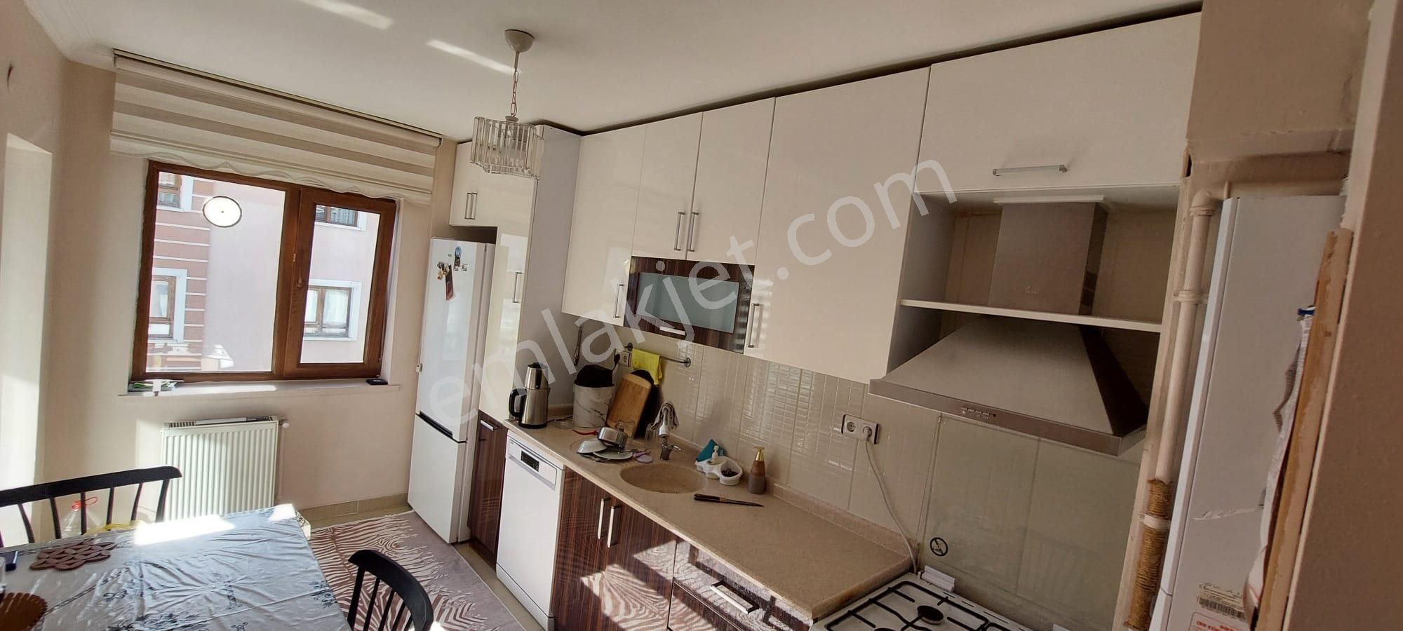 Bilgen Vatan'dan Aktepe Merkez'de 3. Kat Köşe Cepheli Yapılı Masrafsız Satılık 3+1 Daire - Görsel 4