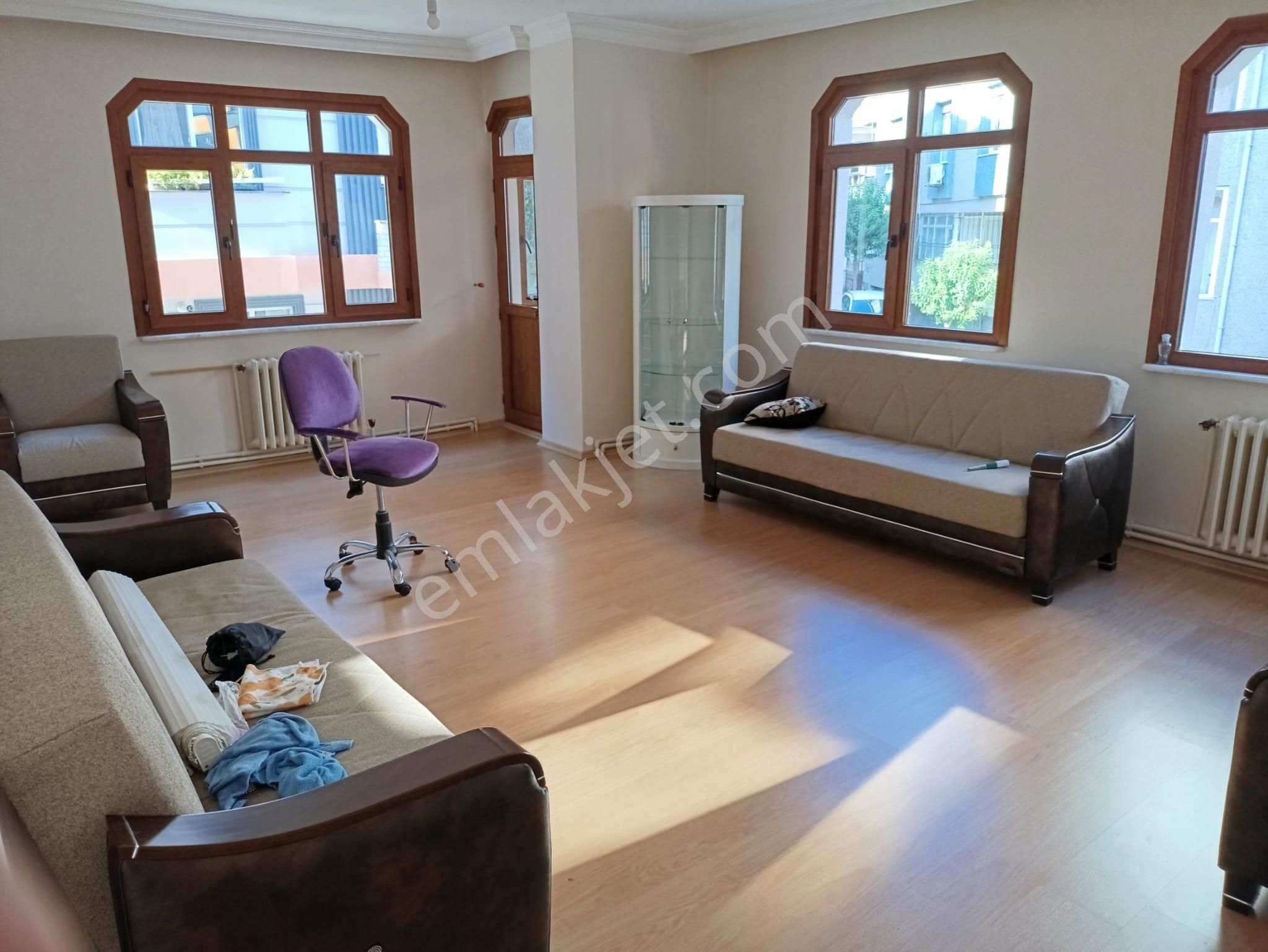 Müslüm Emlaktan İster Oturumluk İster Yatırımlık 3+1 Daire