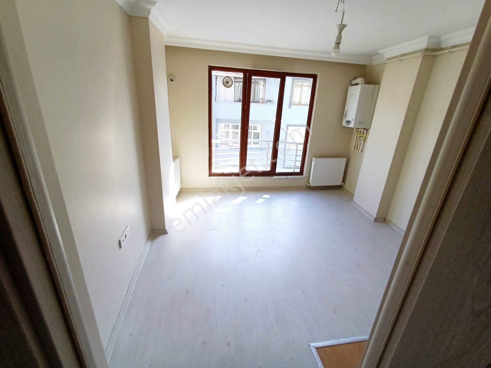 Şeref Emlaktan Arakat 2+1 8 Yaşında Yatırımlık Daire - Görsel 10