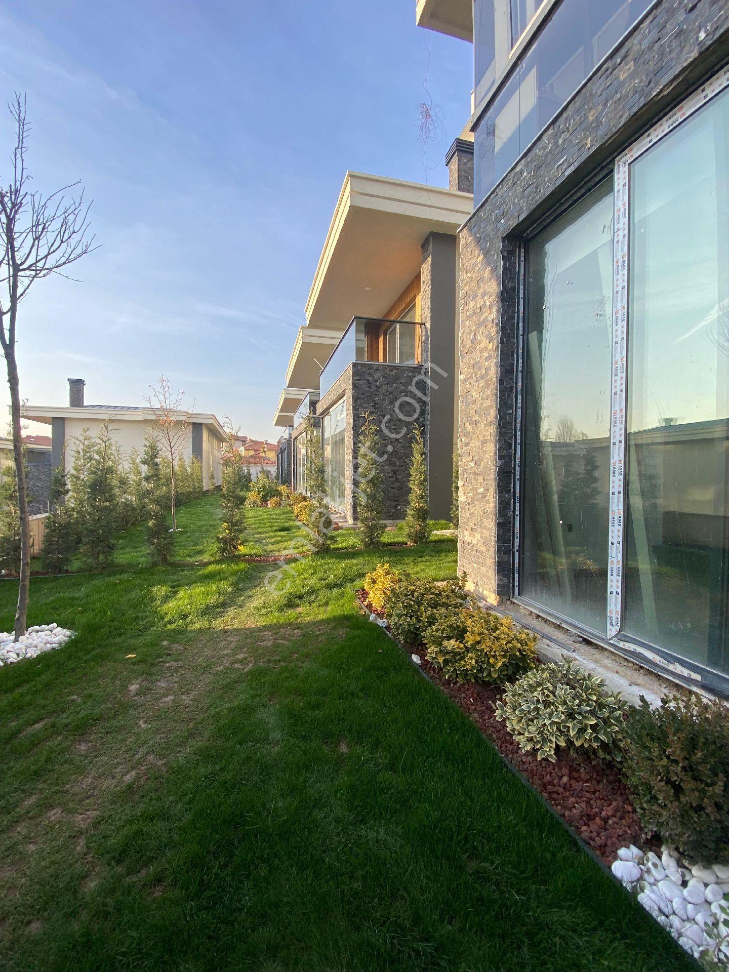 Ayzen'den Pursaklar Saray Da Lüx Yapı 4+1 Villa