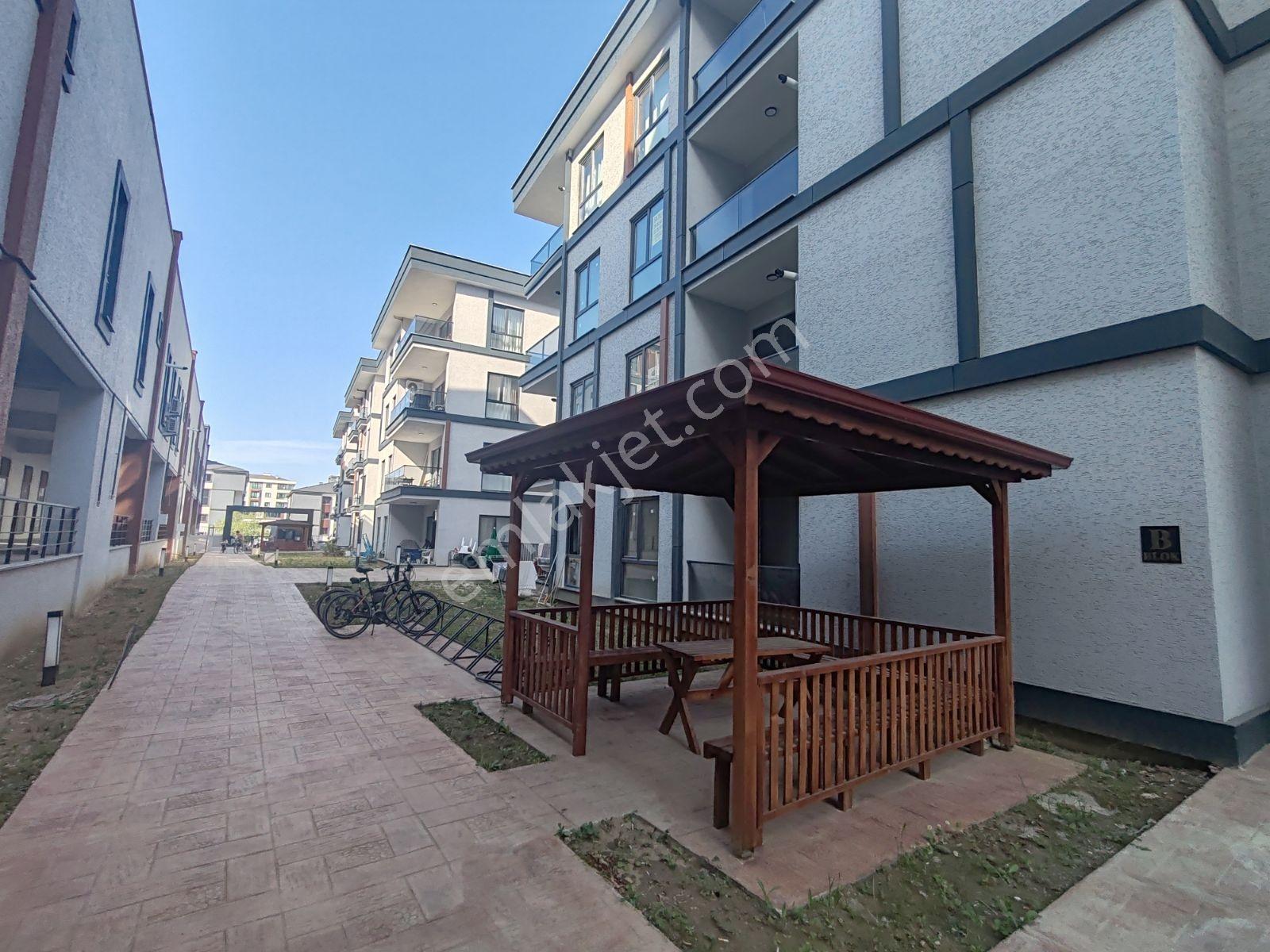 Gop'ta Geniş 1+1 Kiralık Daire - Görsel 2