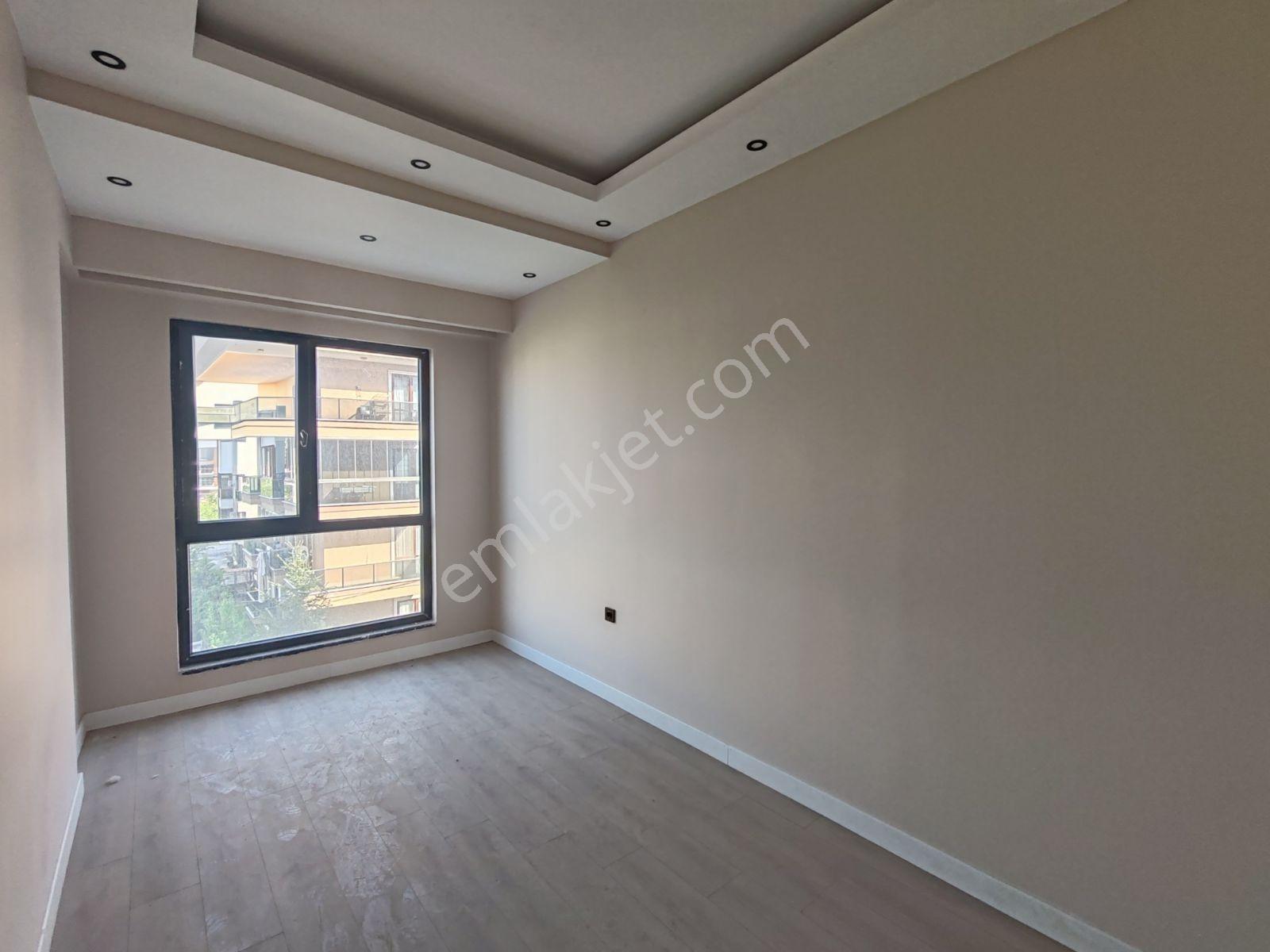 Gop'ta Geniş 1+1 Kiralık Daire - Görsel 10