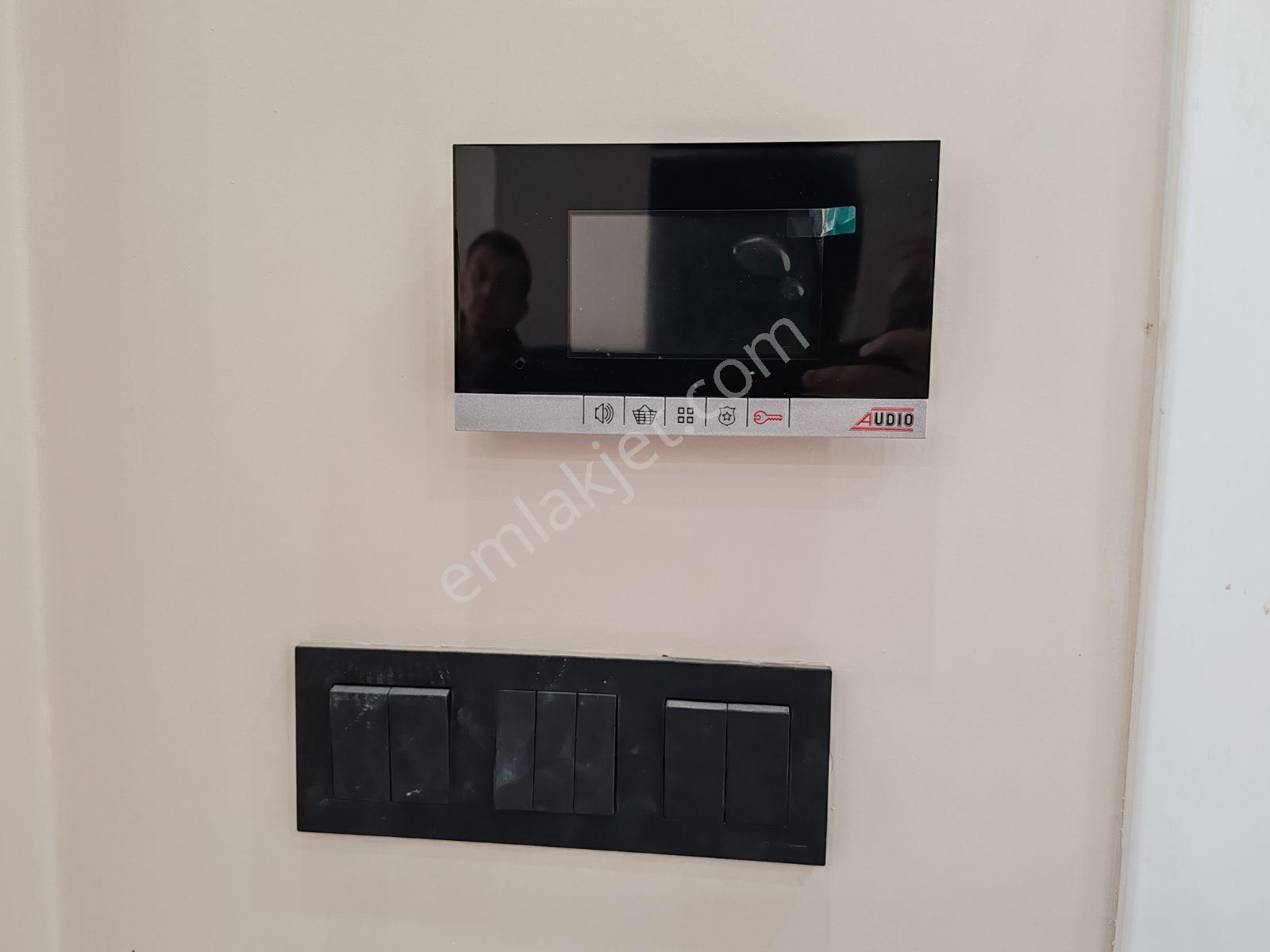 Gop'ta Geniş 1+1 Kiralık Daire - Görsel 19