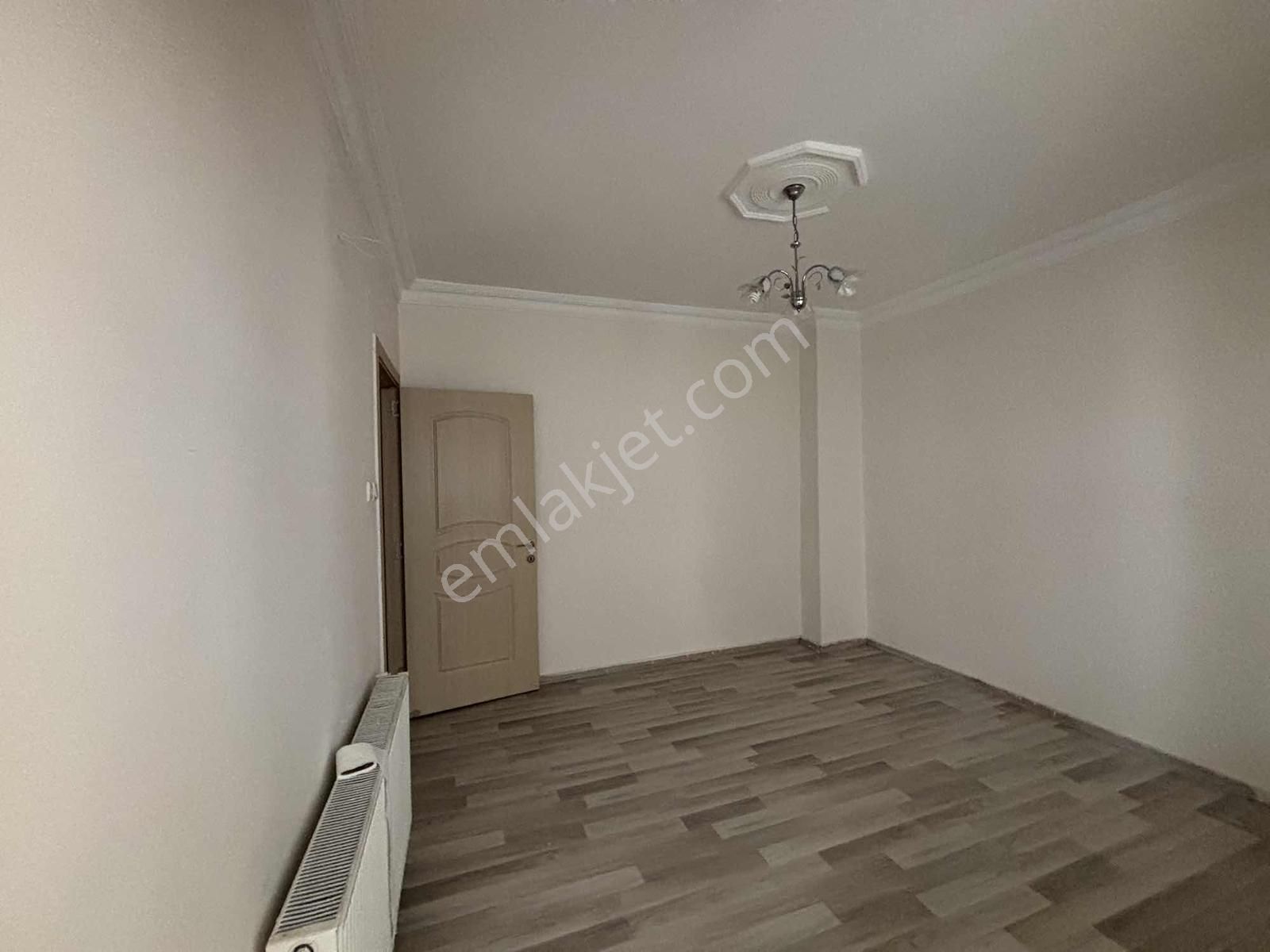 İlke Emlaktan 3+1 Kiralık Daire - Görsel 17