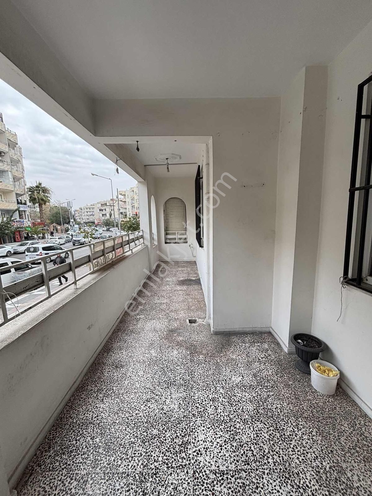 İlke Emlaktan 3+1 Kiralık Daire - Görsel 16