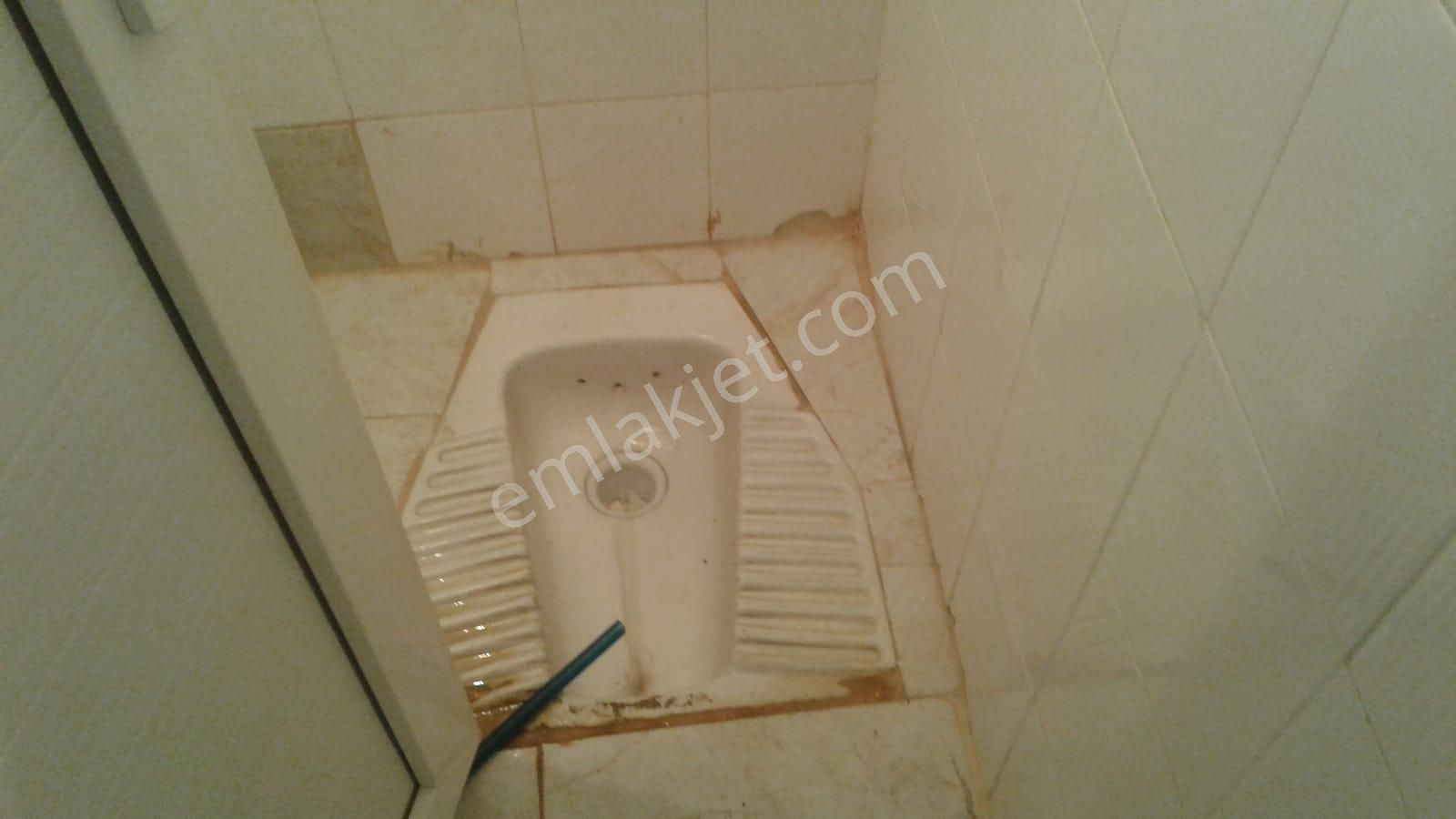 Karabağlar Sarıyer Mah. Bozyaka Yakını 2+1 95 M2 Doğalğazlı Eşyalı Kiralık Ev - Görsel 10