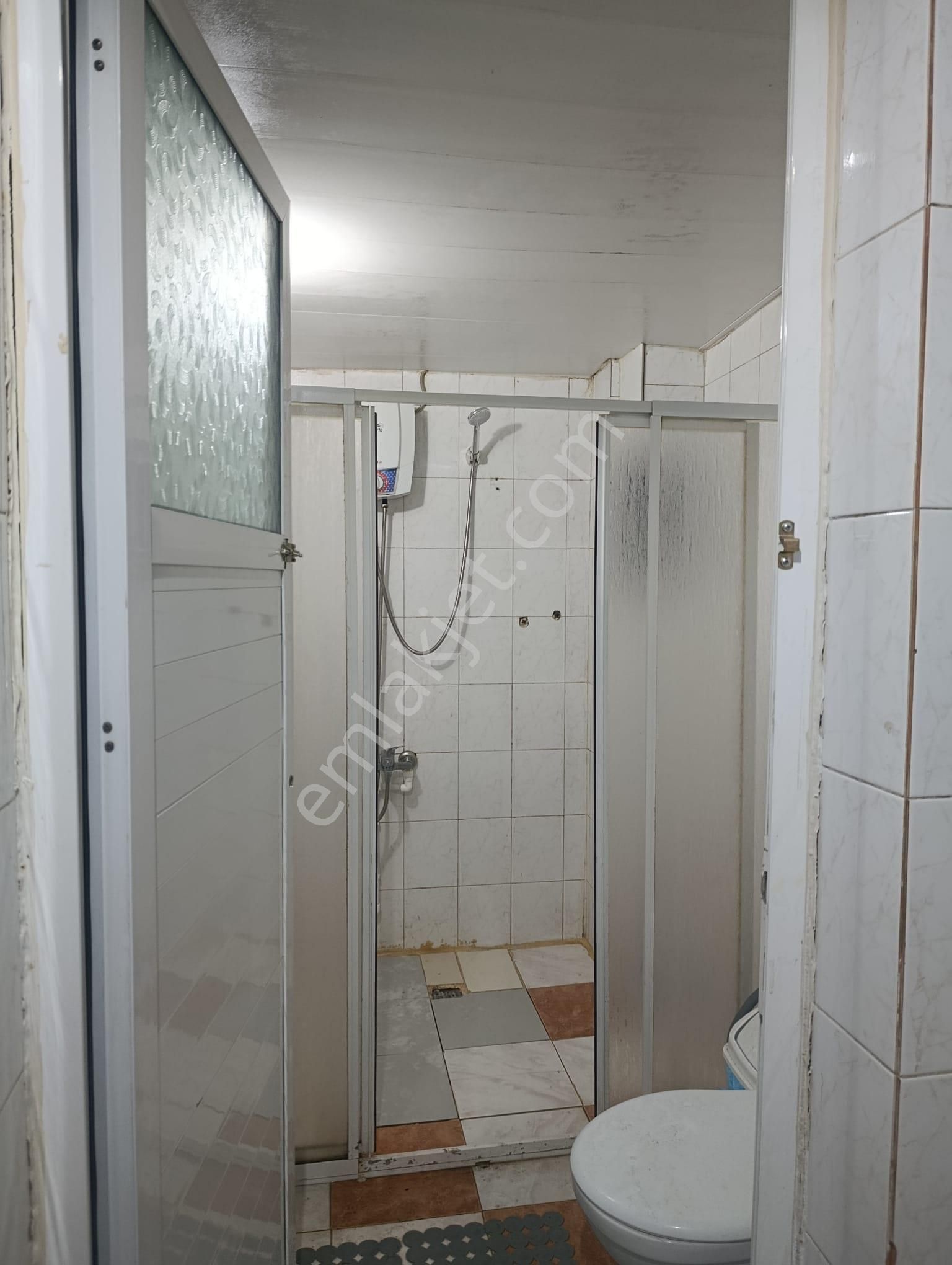Karabağlar Sarıyer Mah. Bozyaka Yakını 2+1 95 M2 Doğalğazlı Eşyalı Kiralık Ev - Görsel 8