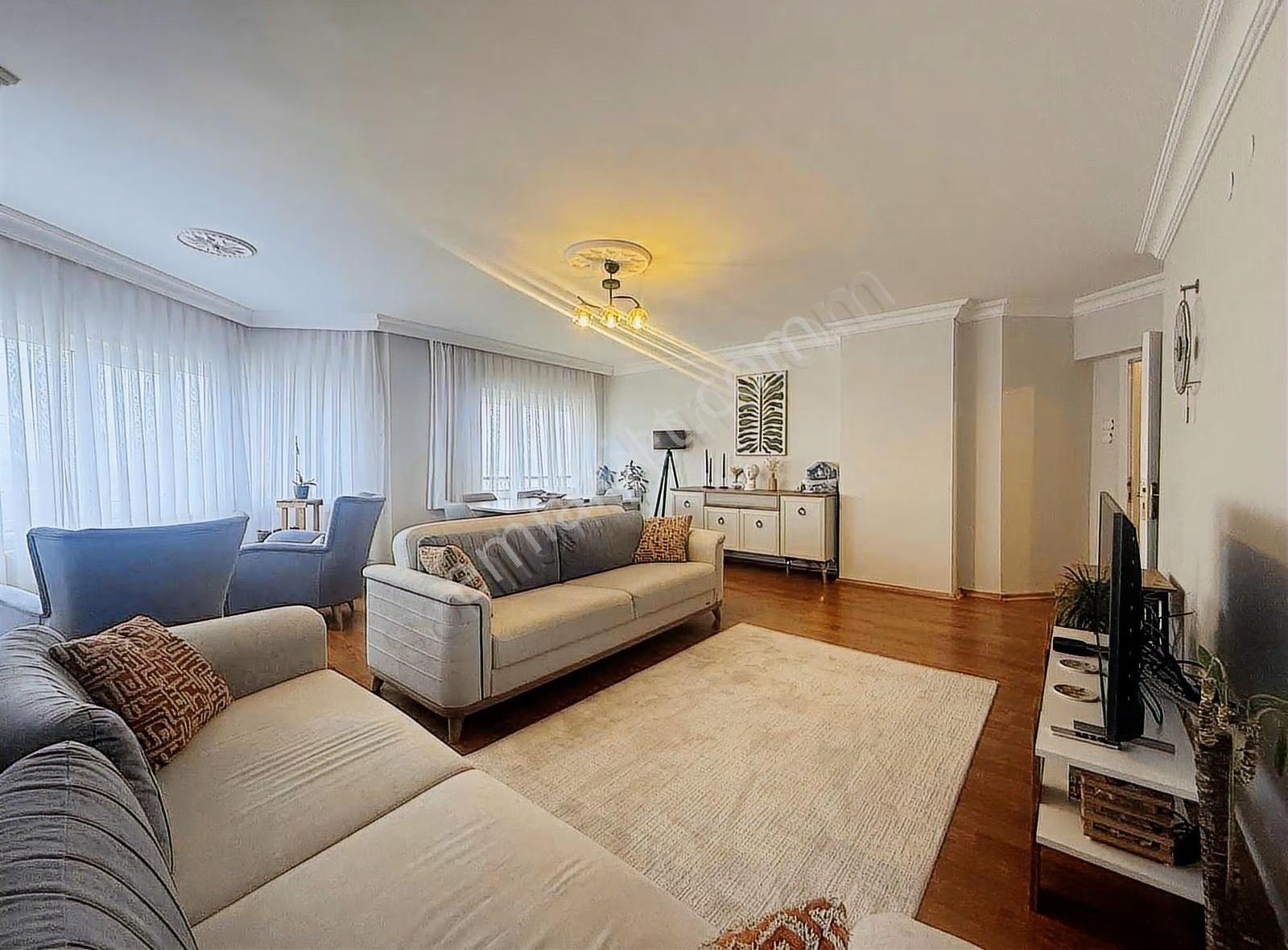 Pogadan Gardenya Park Evlerinde Sıcacık 3+1 - Görsel 13