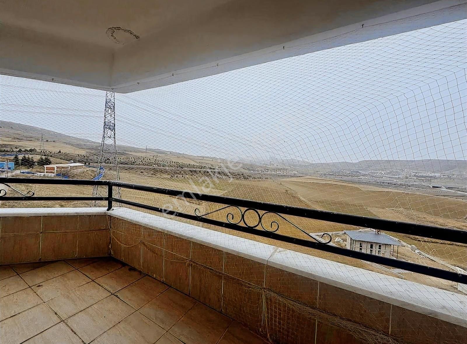 Pogadan Gardenya Park Evlerinde Sıcacık 3+1 - Görsel 16