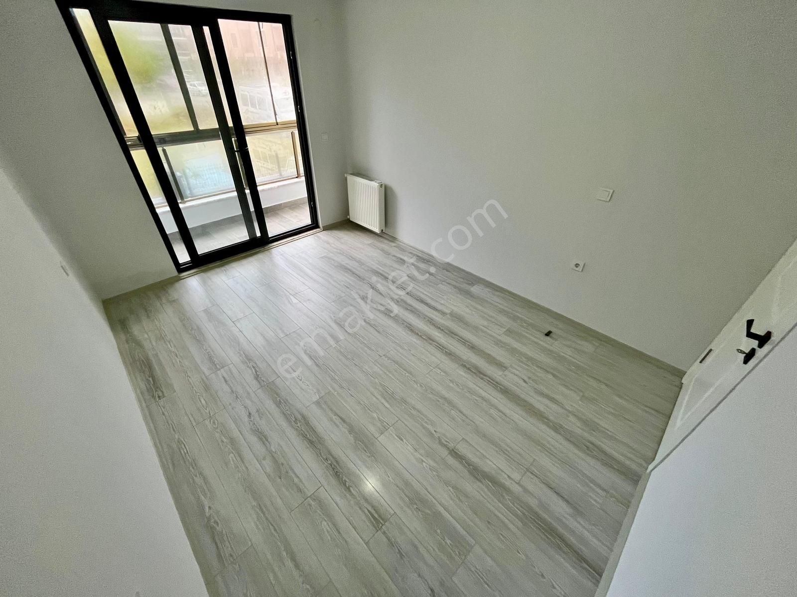 Gümüşden Altınkumda Öncephe Kapalı Otoparklı Asansörlü 2+1 Daire - Görsel 3