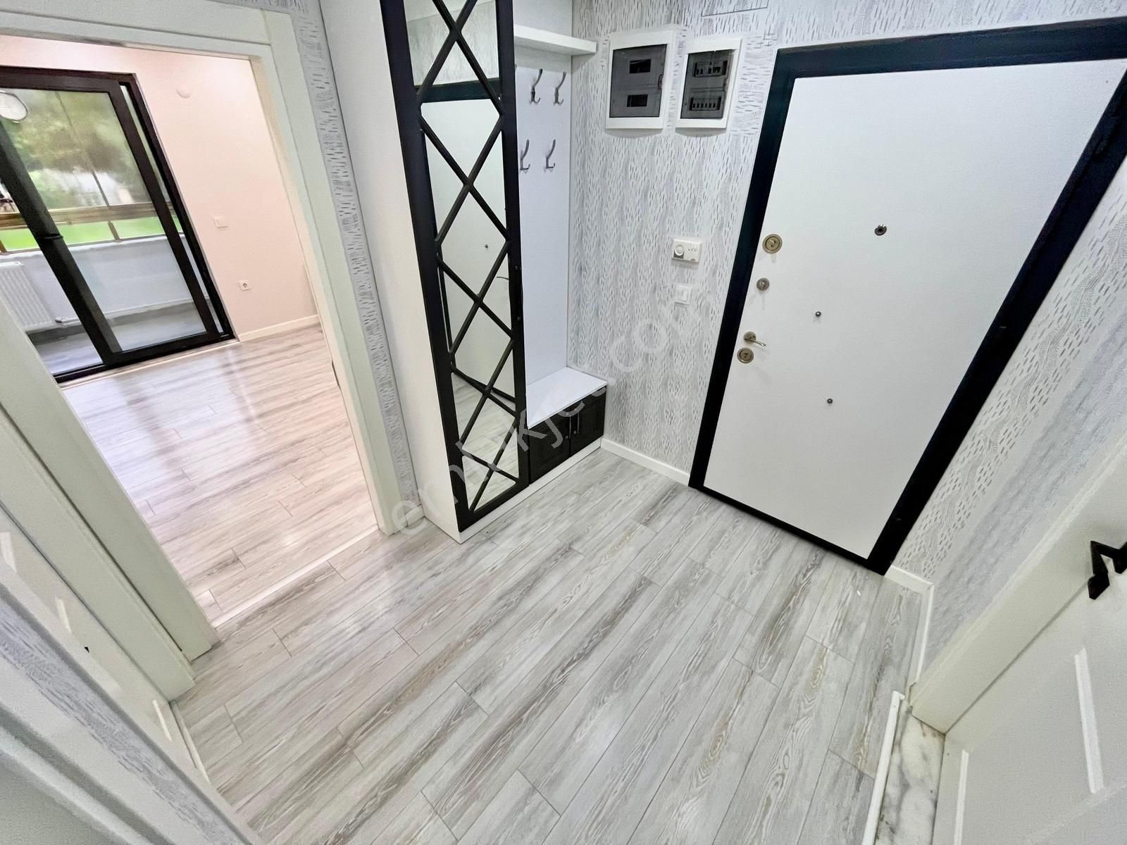 Gümüşden Altınkumda Öncephe Kapalı Otoparklı Asansörlü 2+1 Daire - Görsel 31
