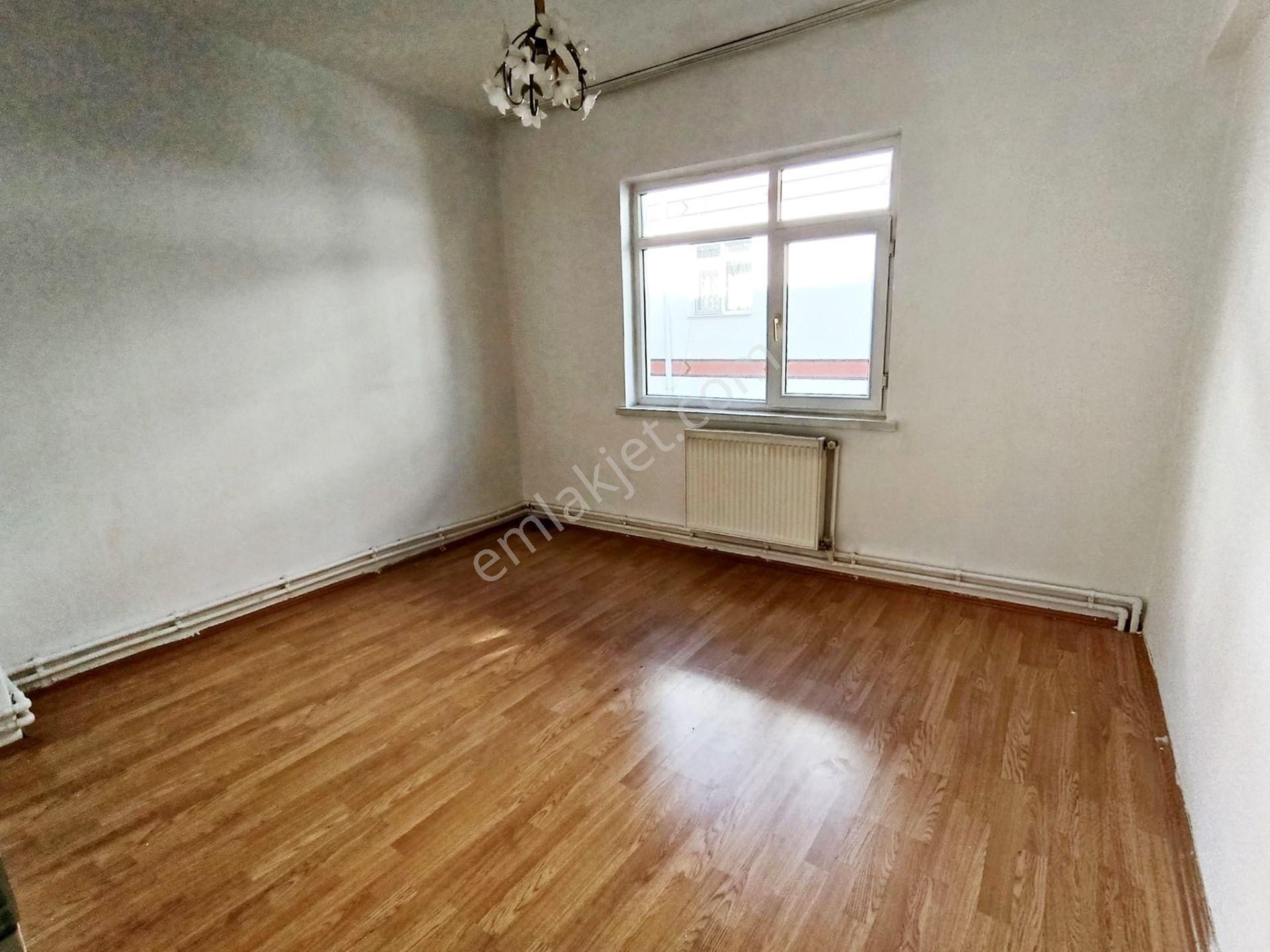 Ufuk Özdemir'den Tepebaşı'nda 2 Kat Ön Cephe 3+1 Kiralık - Görsel 32