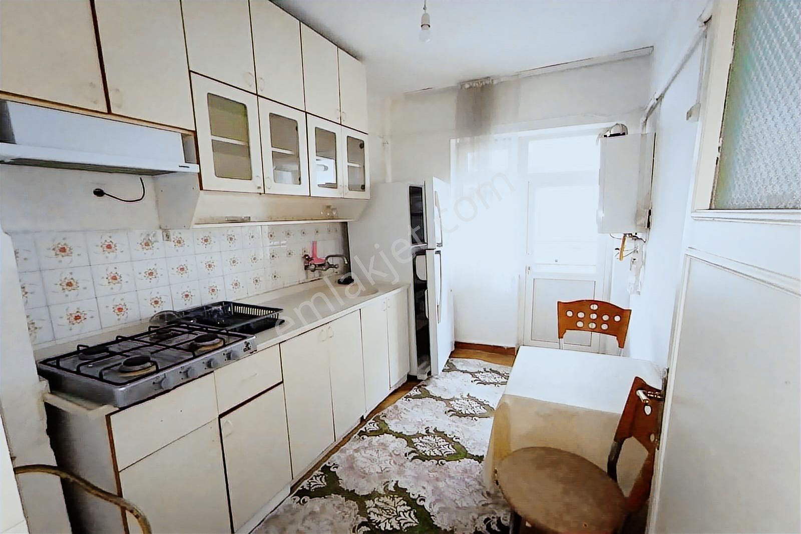 Ufuk Özdemir'den Tepebaşı'nda 2 Kat Ön Cephe 3+1 Eşyalı Kiralık - Görsel 22