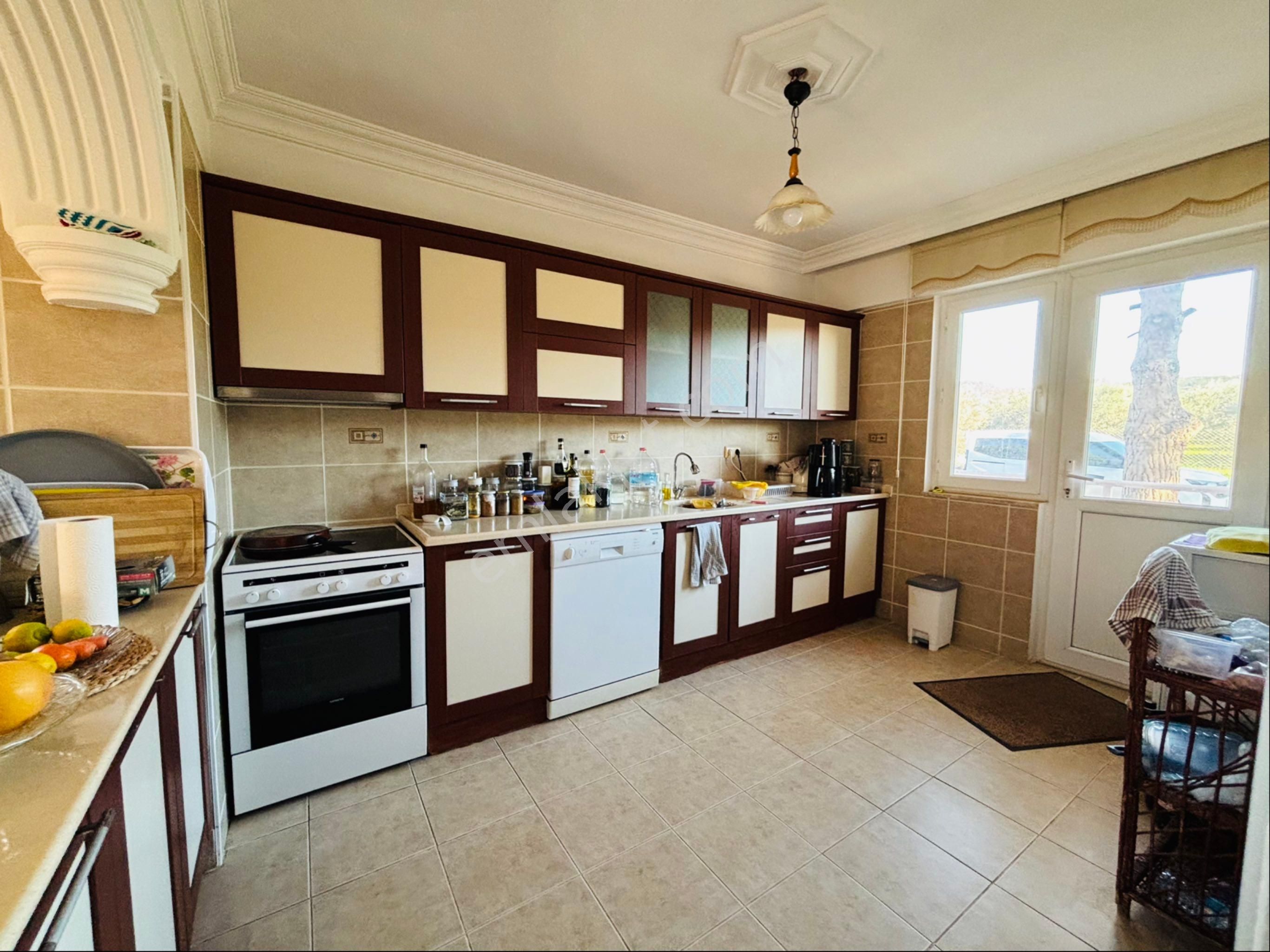 Didim Akköy’de Denize Sıfır Sitede Satılık 3+1 Yazlık - Görsel 10