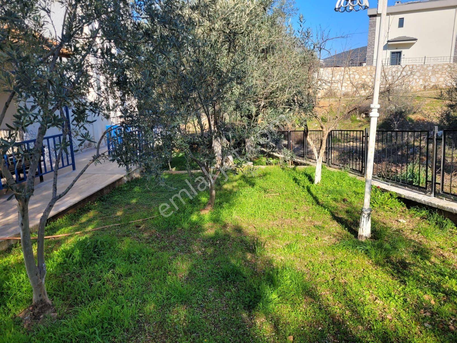 Didim Akbük'te 250 M2 Arsa İçinde Bahçeli 3 +1 Villa - Görsel 7