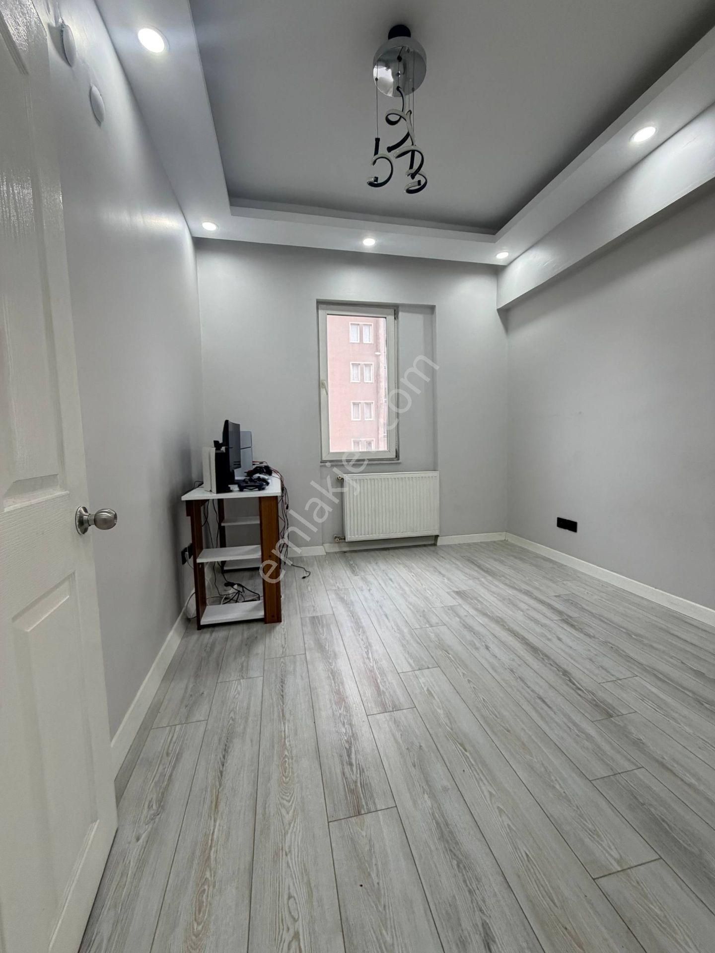 Beylikdüzü Barış Mahallesi 3+1 Full Eşyalı Kiralık Daire Migrosun Arkasında Metrobüse Yürüme Mesafes - Görsel 22