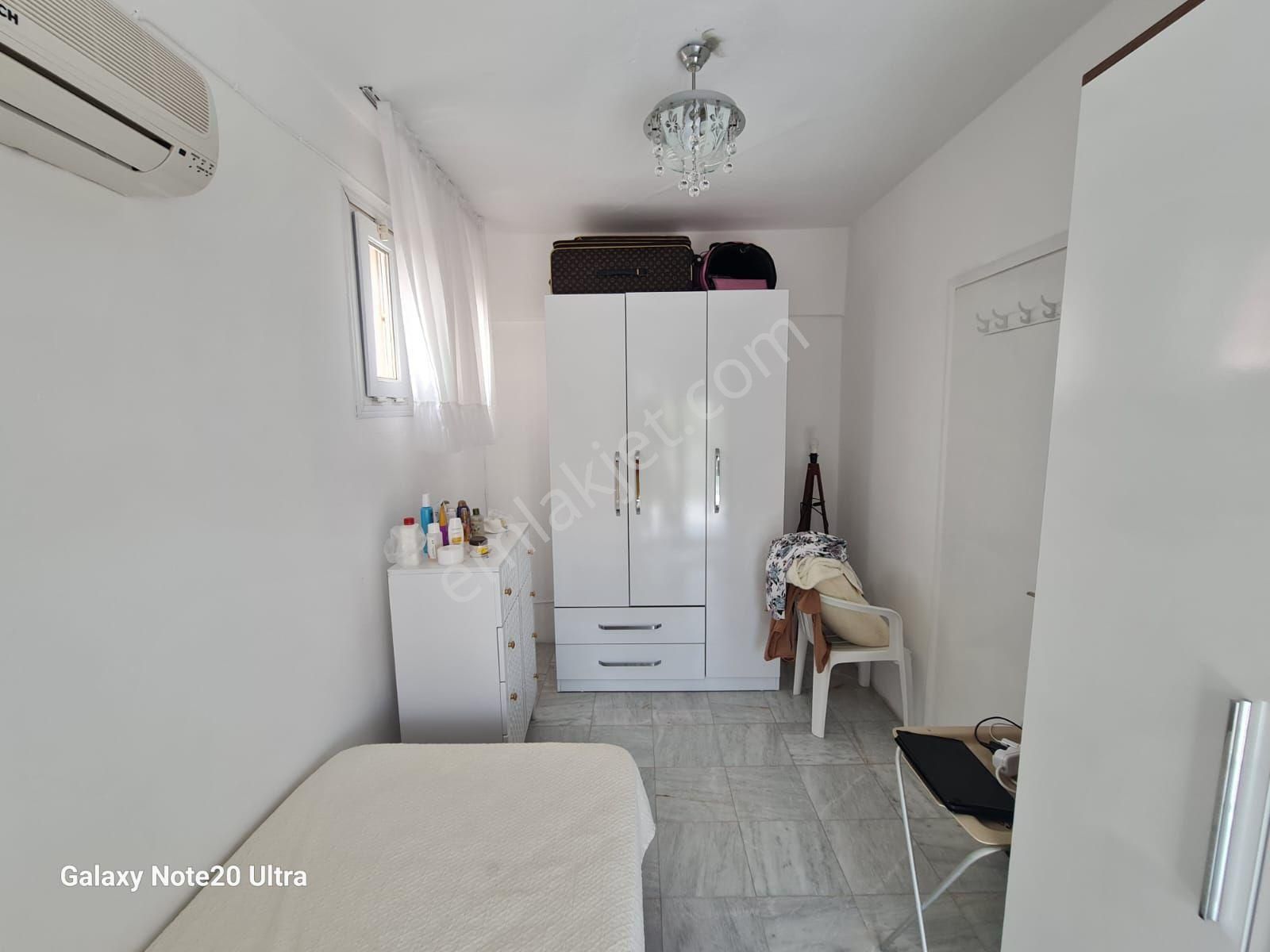 Denize Sıfır Köşe Konum Bakımlı Villa - Görsel 26