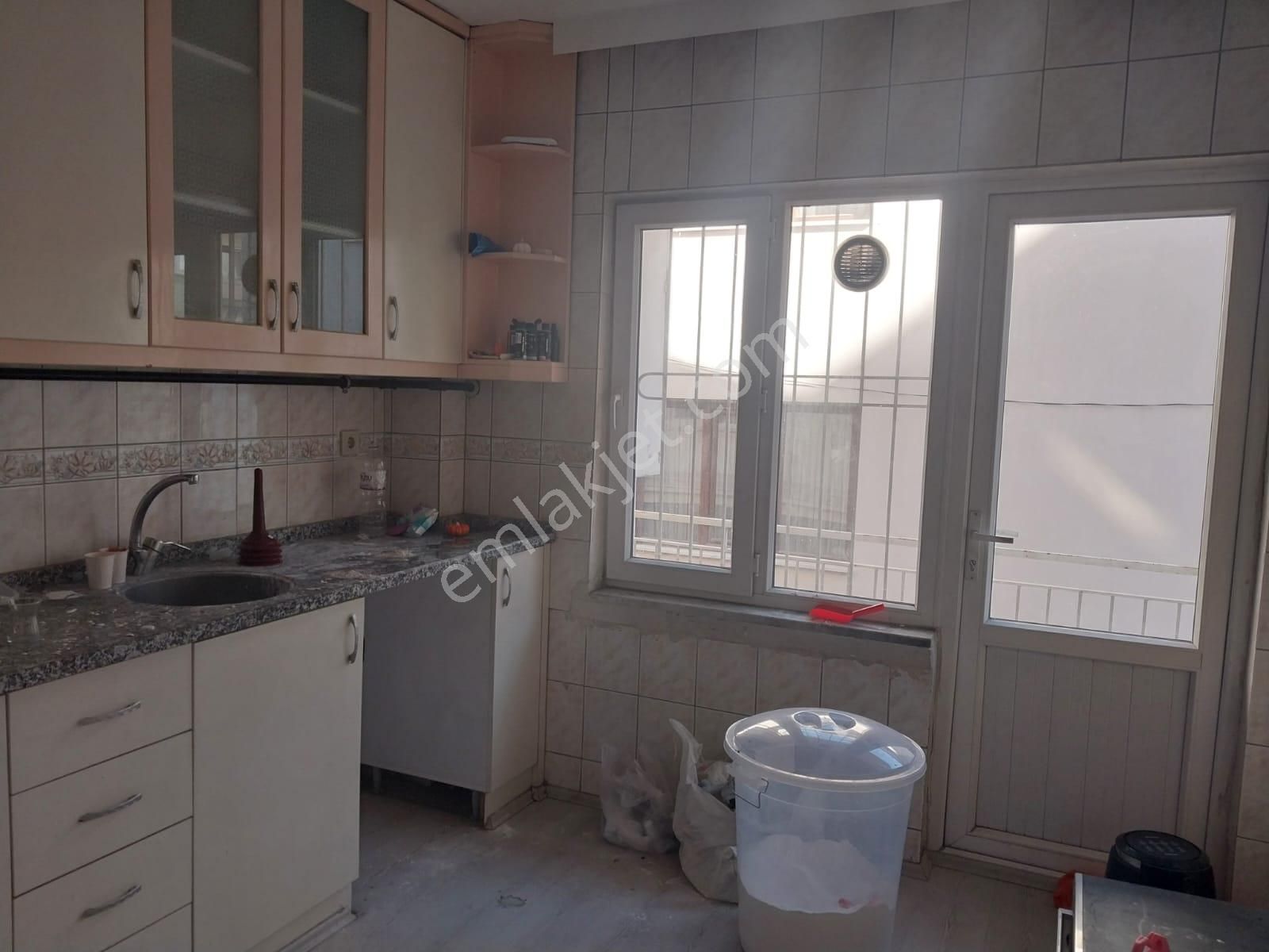 Şok Şok Topraklıkta 172 Metrekare 3+1 İçi Komple Yenilenmiş Satılık Daire - Görsel 17