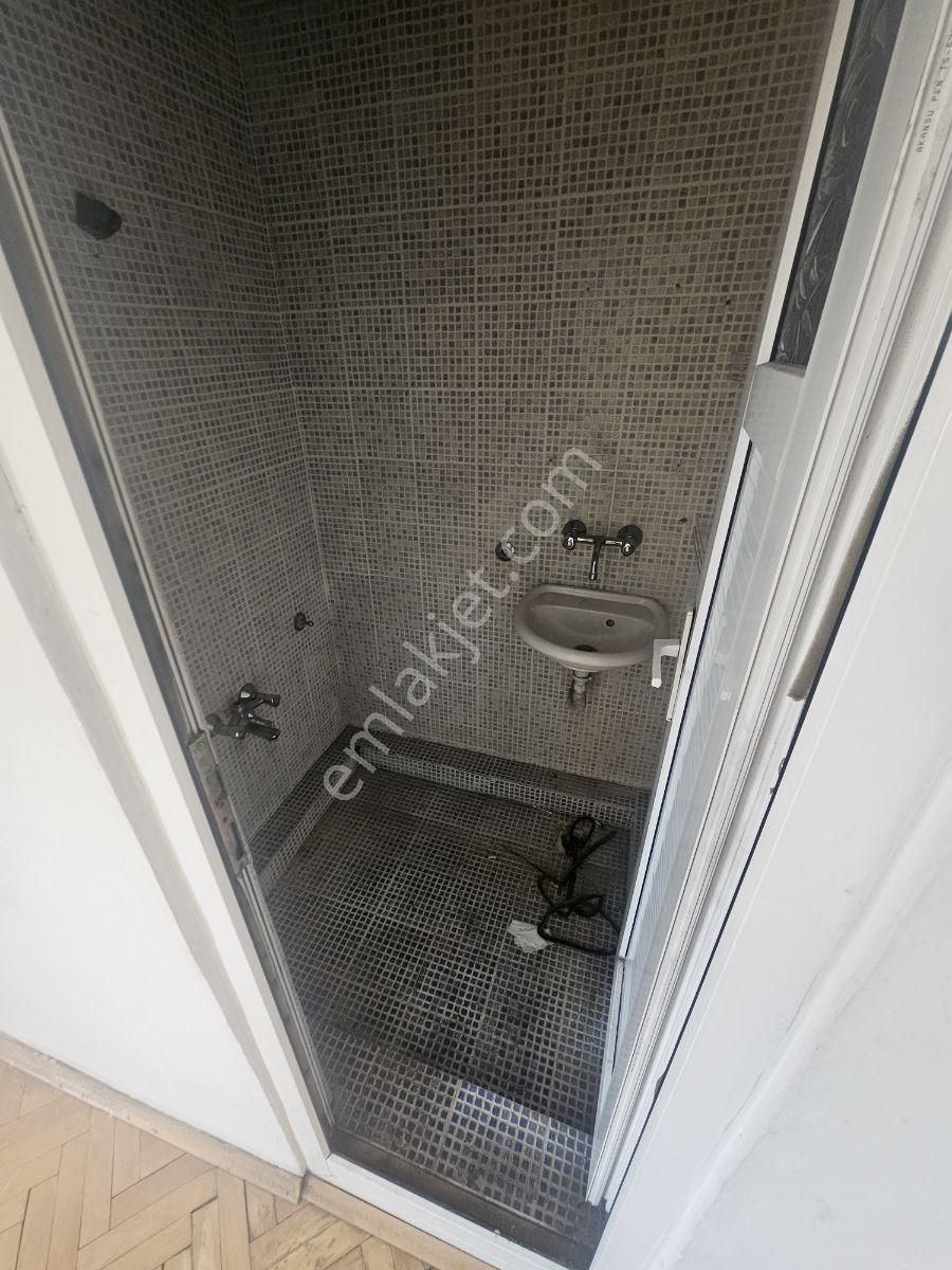 Tramvay Durağına Yürüyüş Mesafesinde Geniş 4+1 Kiralık Daire! - Görsel 15