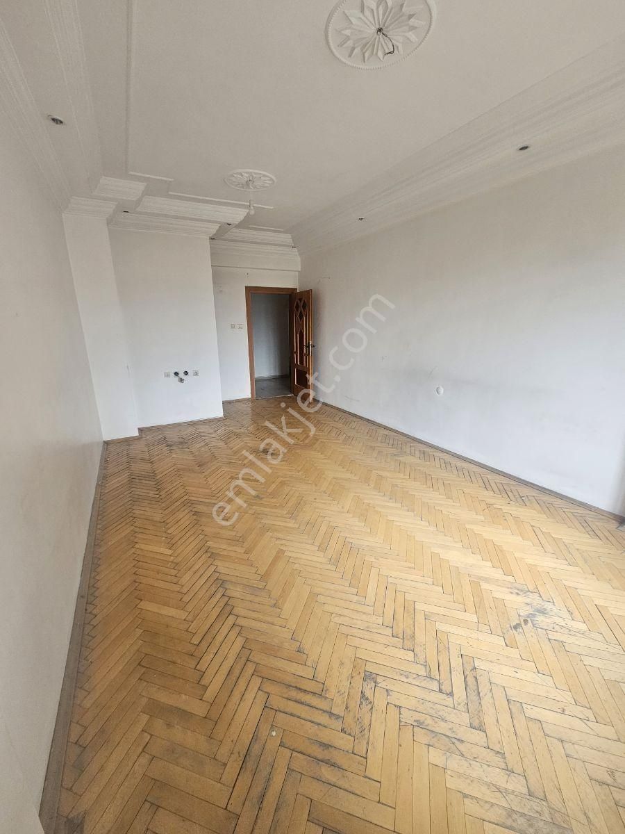 Tramvay Durağına Yürüyüş Mesafesinde Geniş 4+1 Kiralık Daire! - Görsel 20