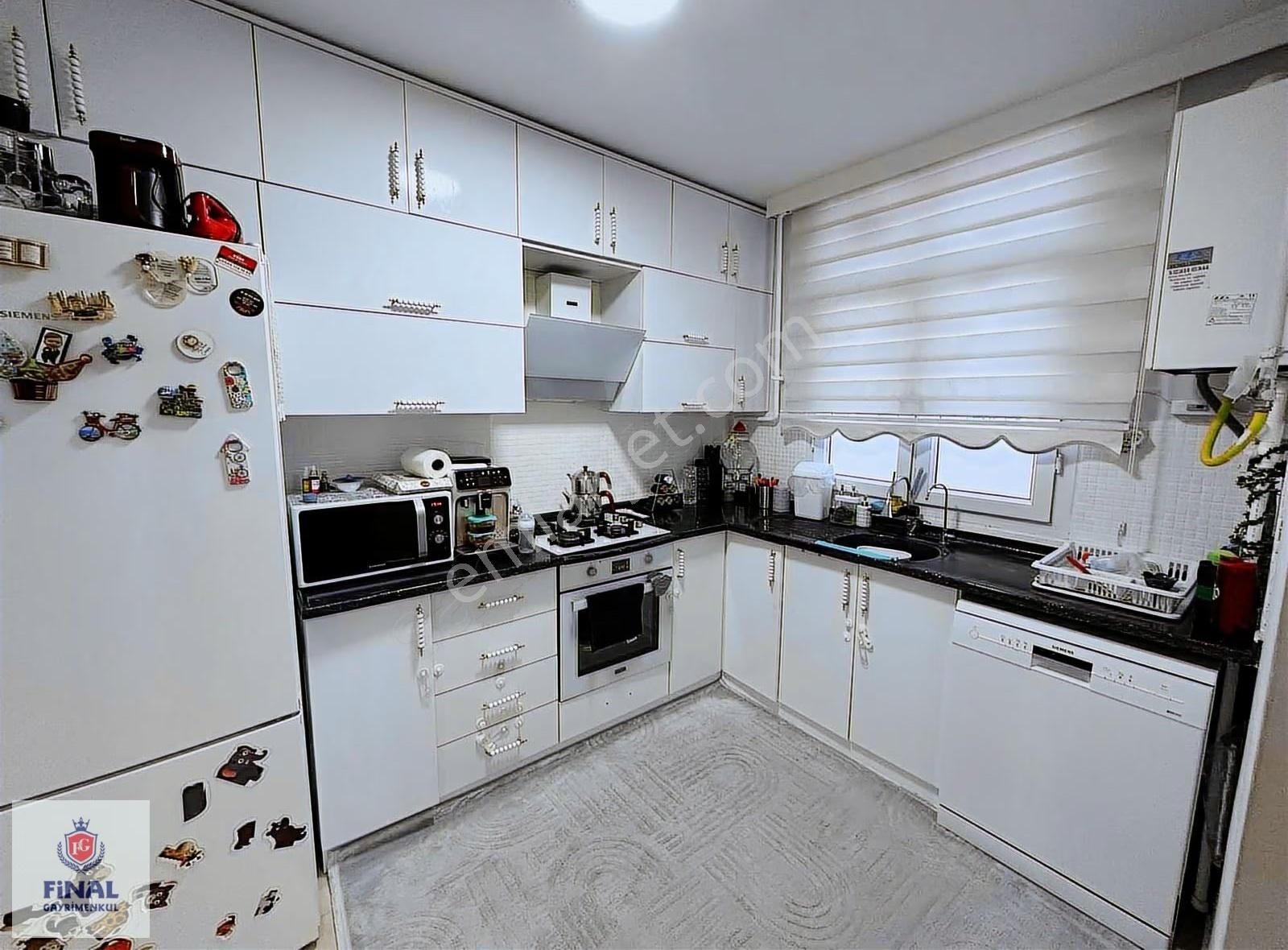 Hayalparkta 3+1 Doğalgazlı İçi Lüx Yapılı Kaçmaz - Görsel 24