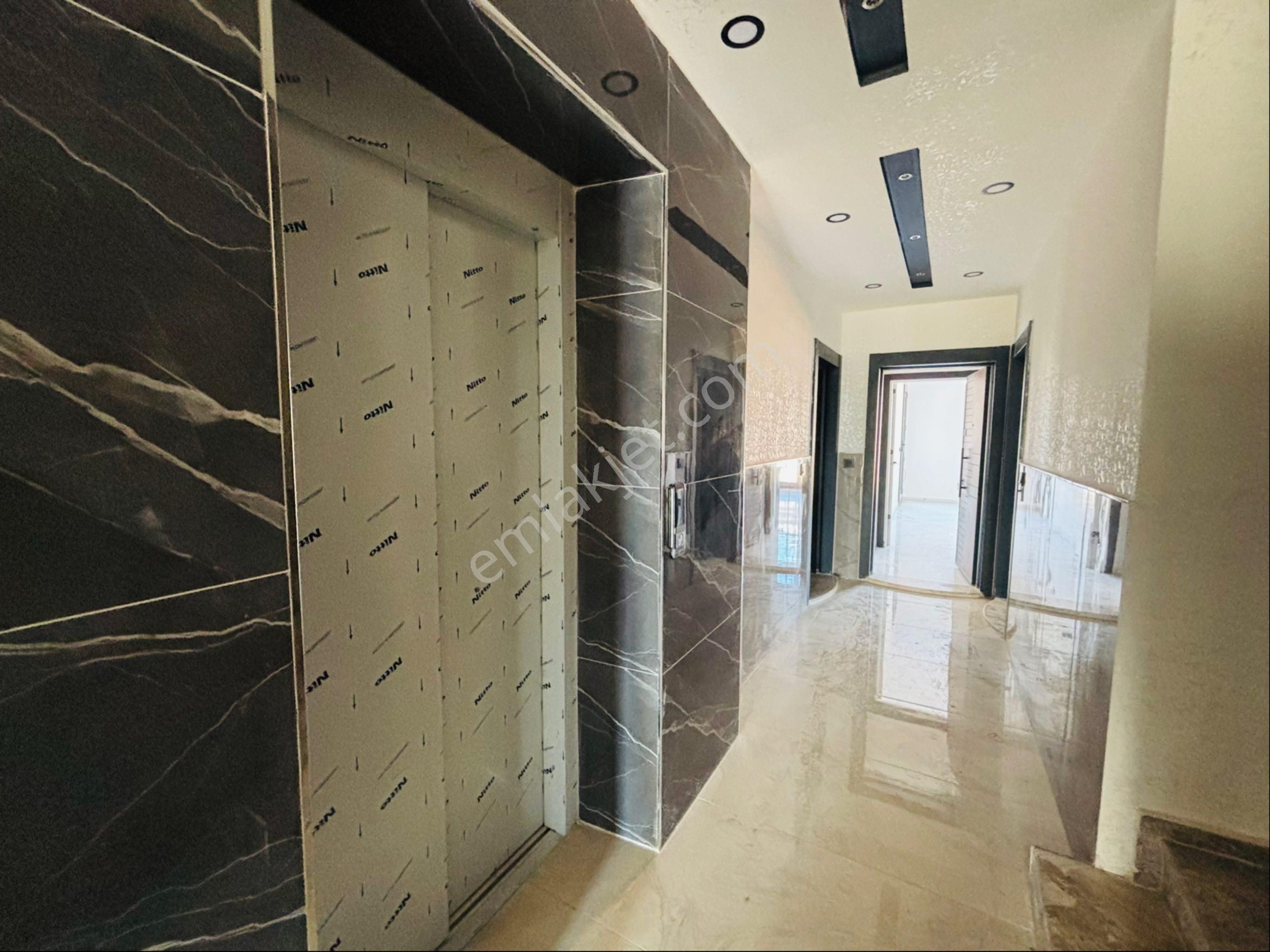 Didim Cumhuriyette Satılık Havuzlu Site İçi Asansörlü Daireler - Görsel 17