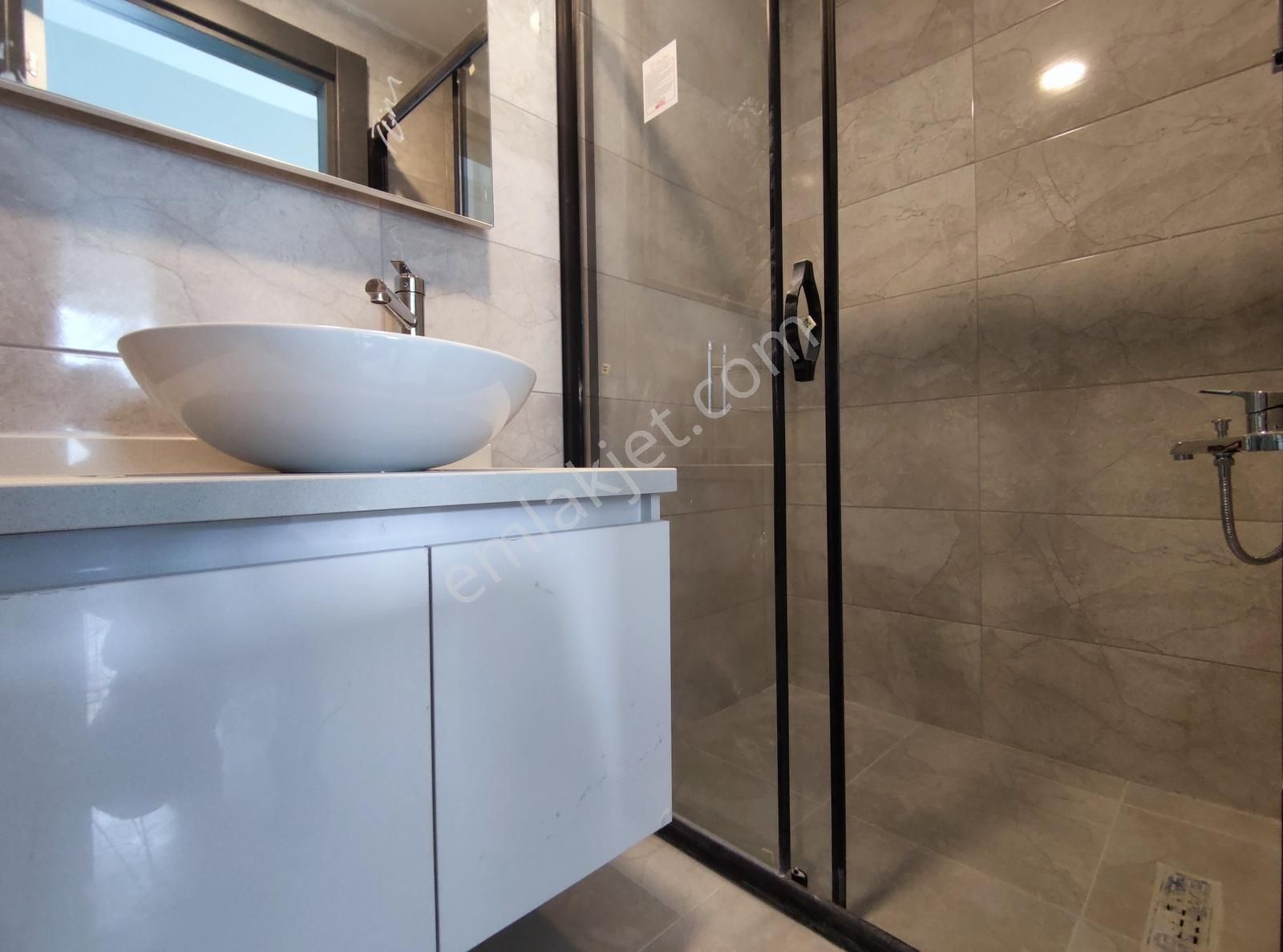 Silivri Merkezi Konumda Boş Ara Kat 3+1 - Görsel 3