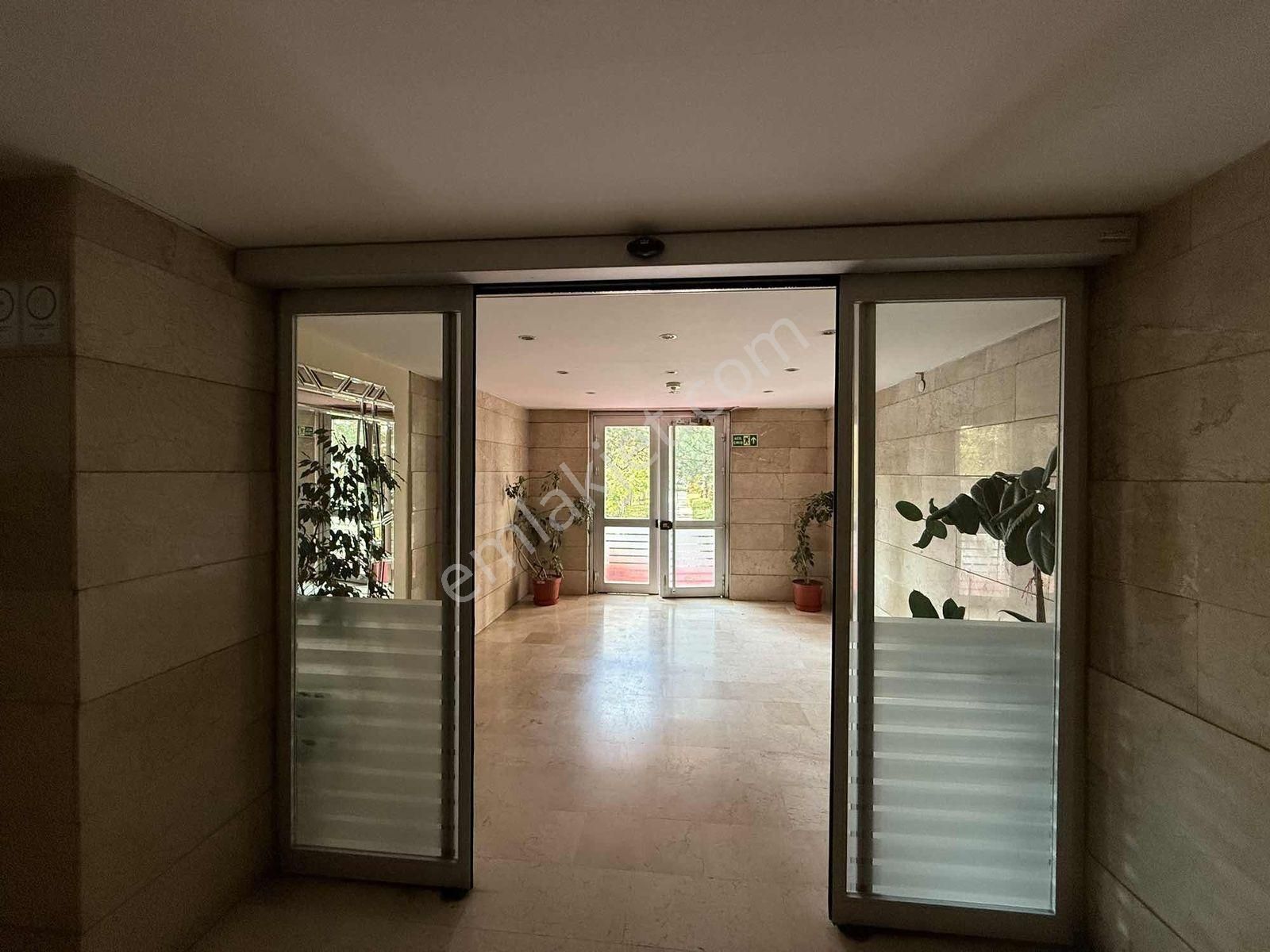 Köşk Mah. Farabi Cad. Üzeri Geniş Oturumlu Satılık Daire - Görsel 2